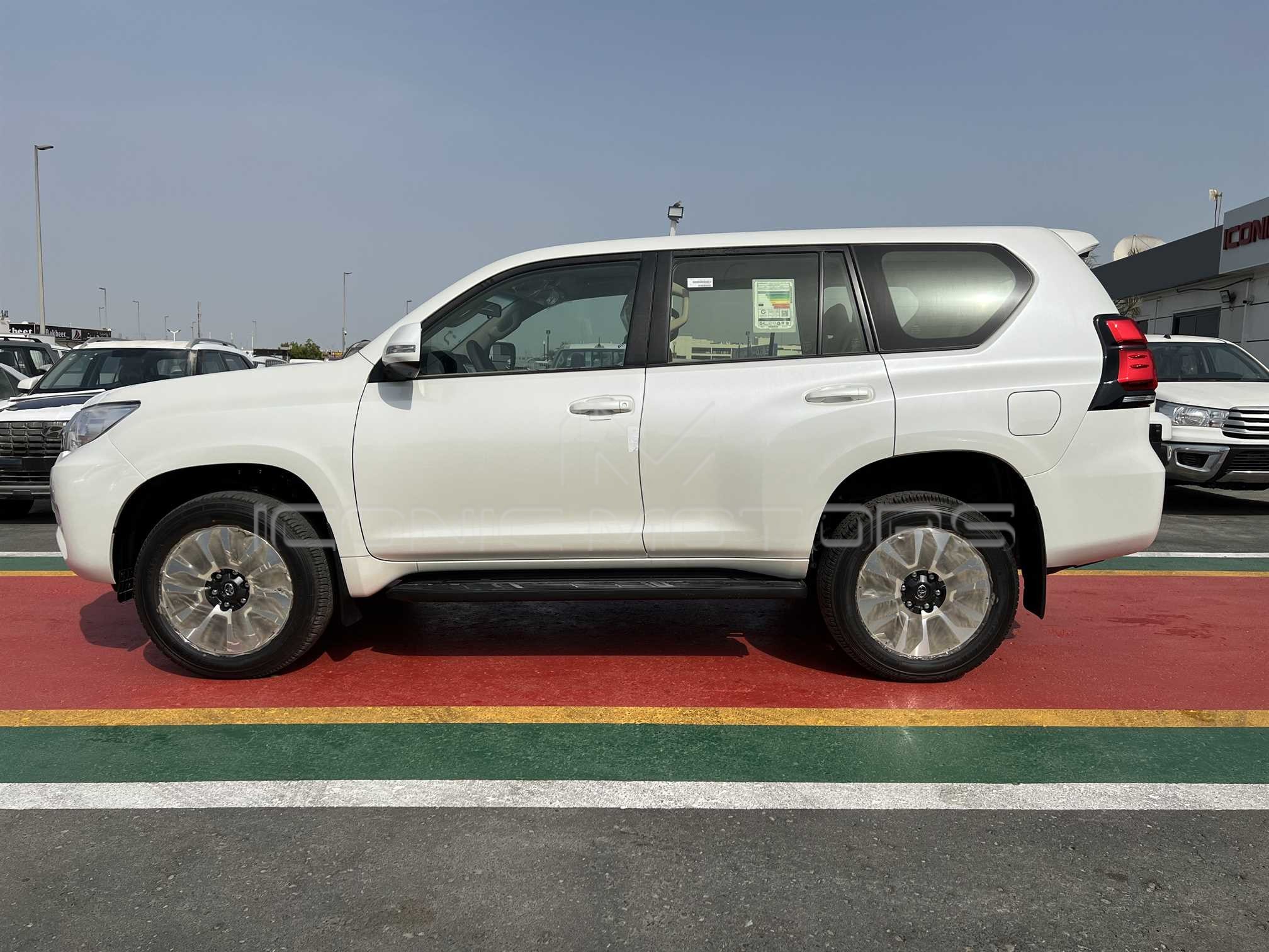 2023 Toyota Prado 4.0L TXL Spare Up