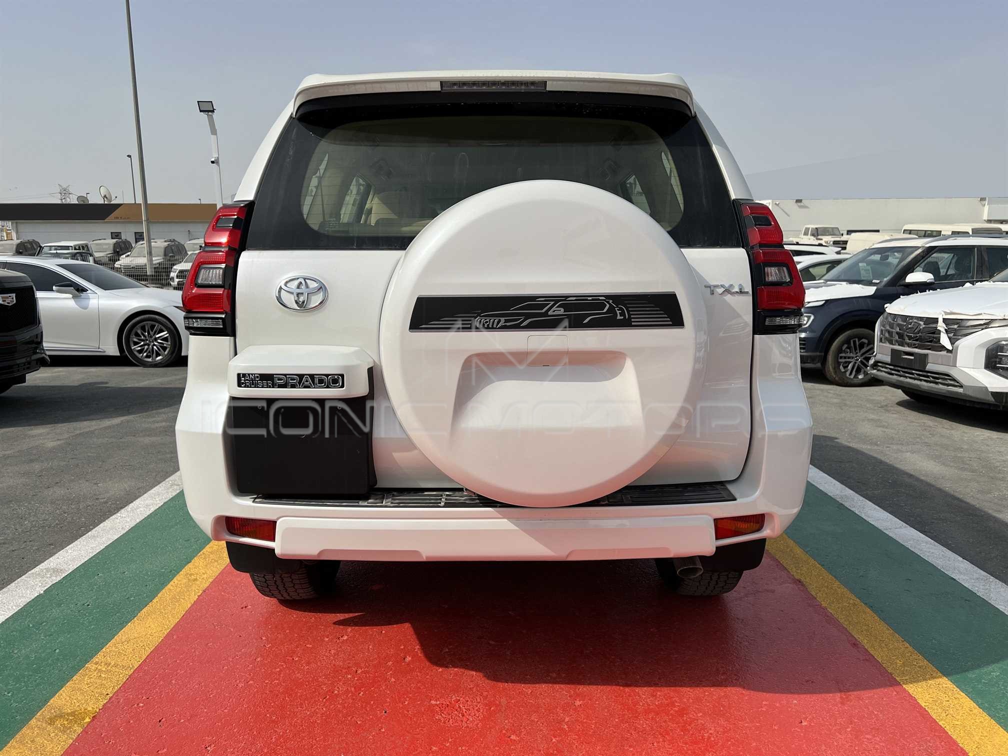 2023 Toyota Prado 4.0L TXL Spare Up