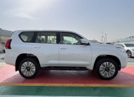 2023 Toyota Prado 4.0L TXL Spare Up