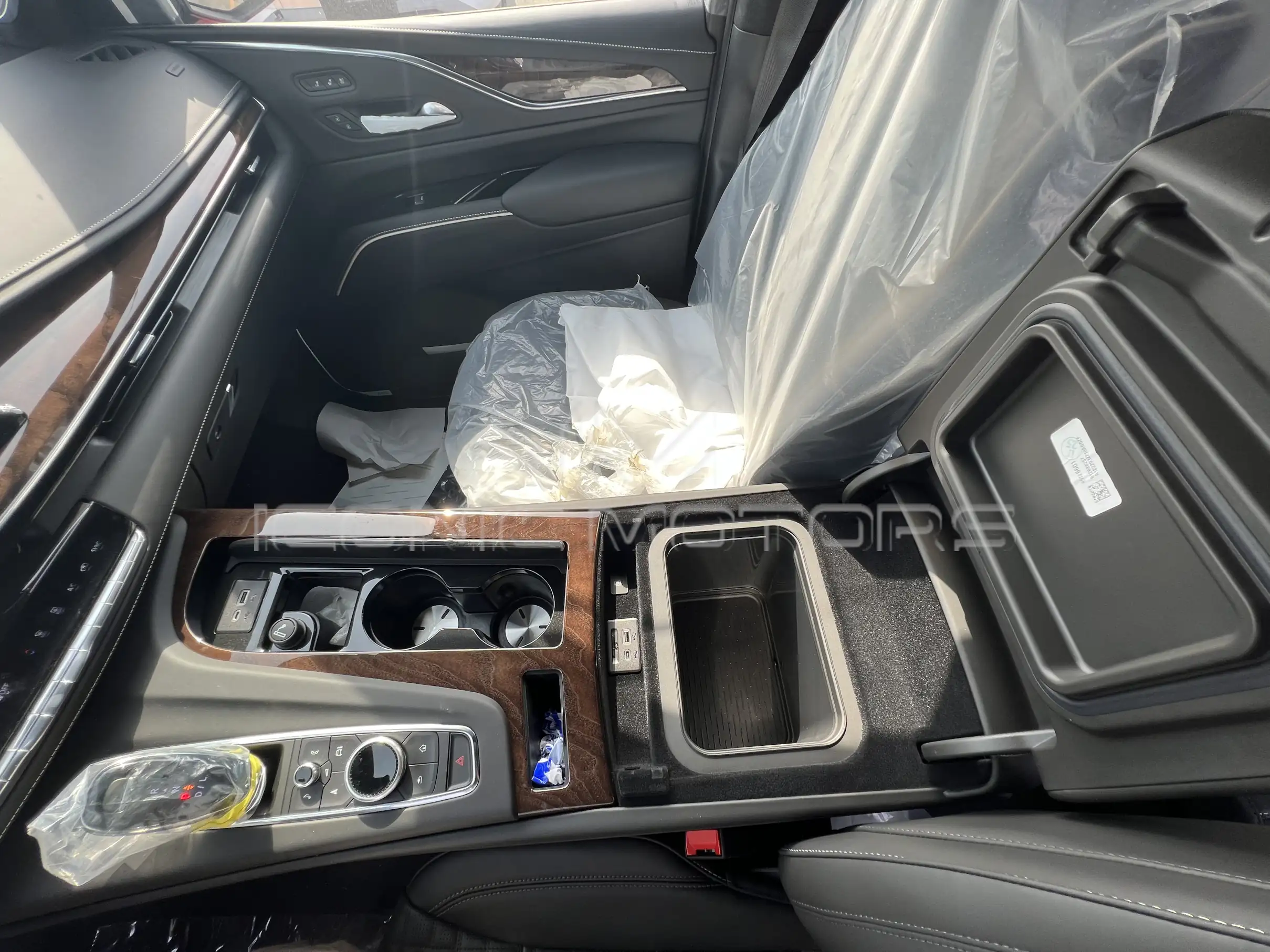 2023 CADILLAC ESCALADE 6.2L V8 SPORT PLATINUM