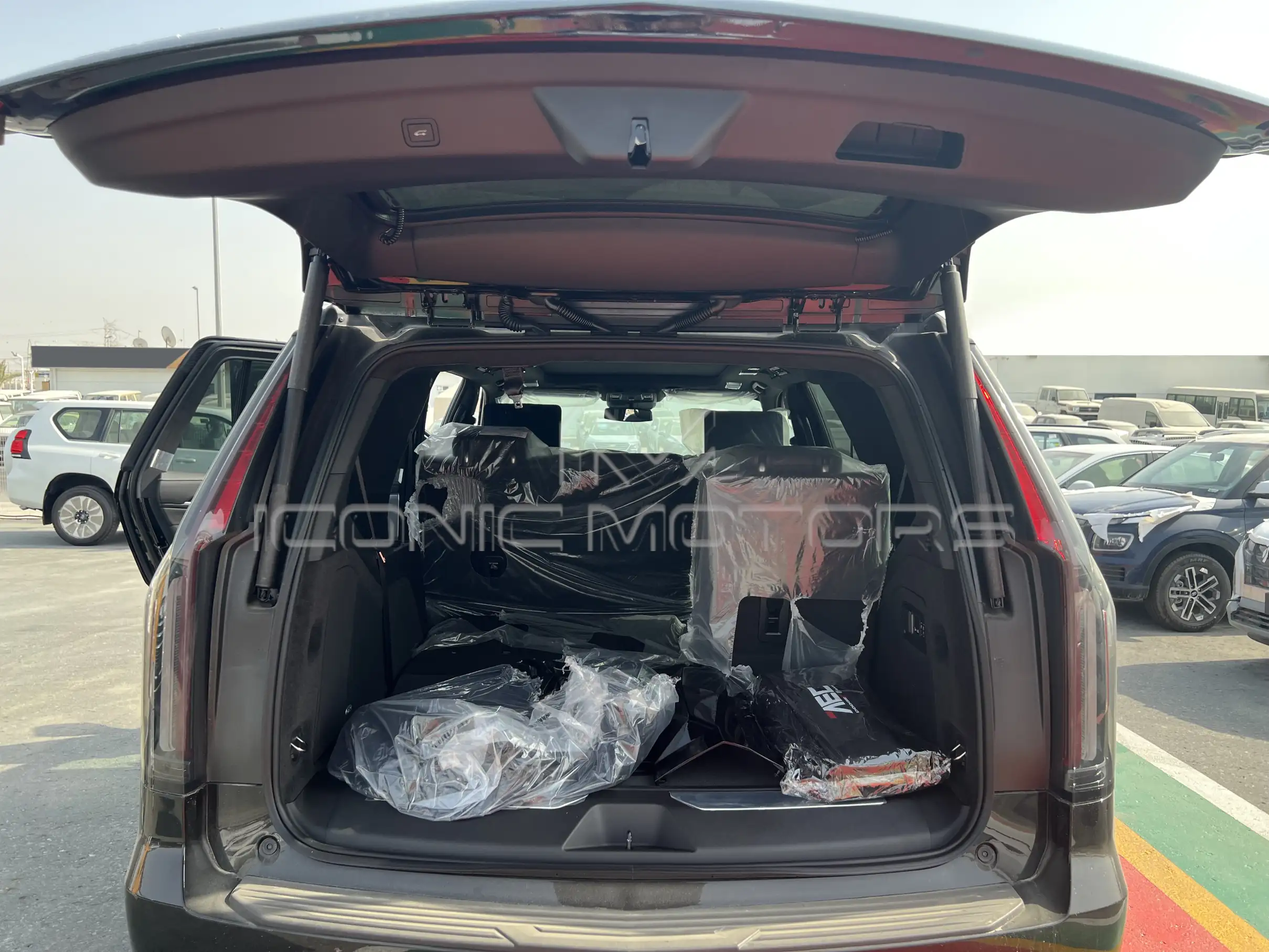 2023 CADILLAC ESCALADE 6.2L V8 SPORT PLATINUM