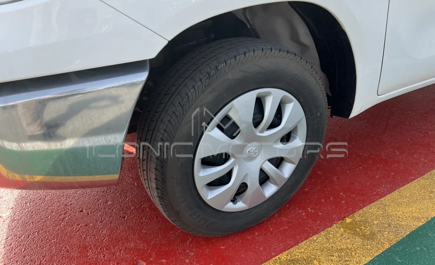 2022 Toyota Hilux 2.7L 4X2 Double Cabin Petrol M/T