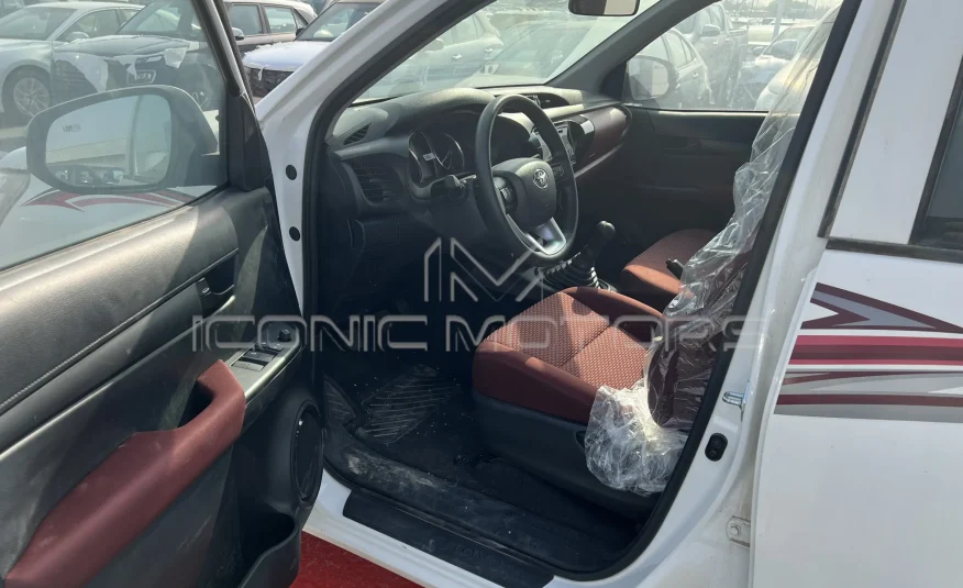 2022 Toyota Hilux 2.7L 4X2 Double Cabin Petrol M/T