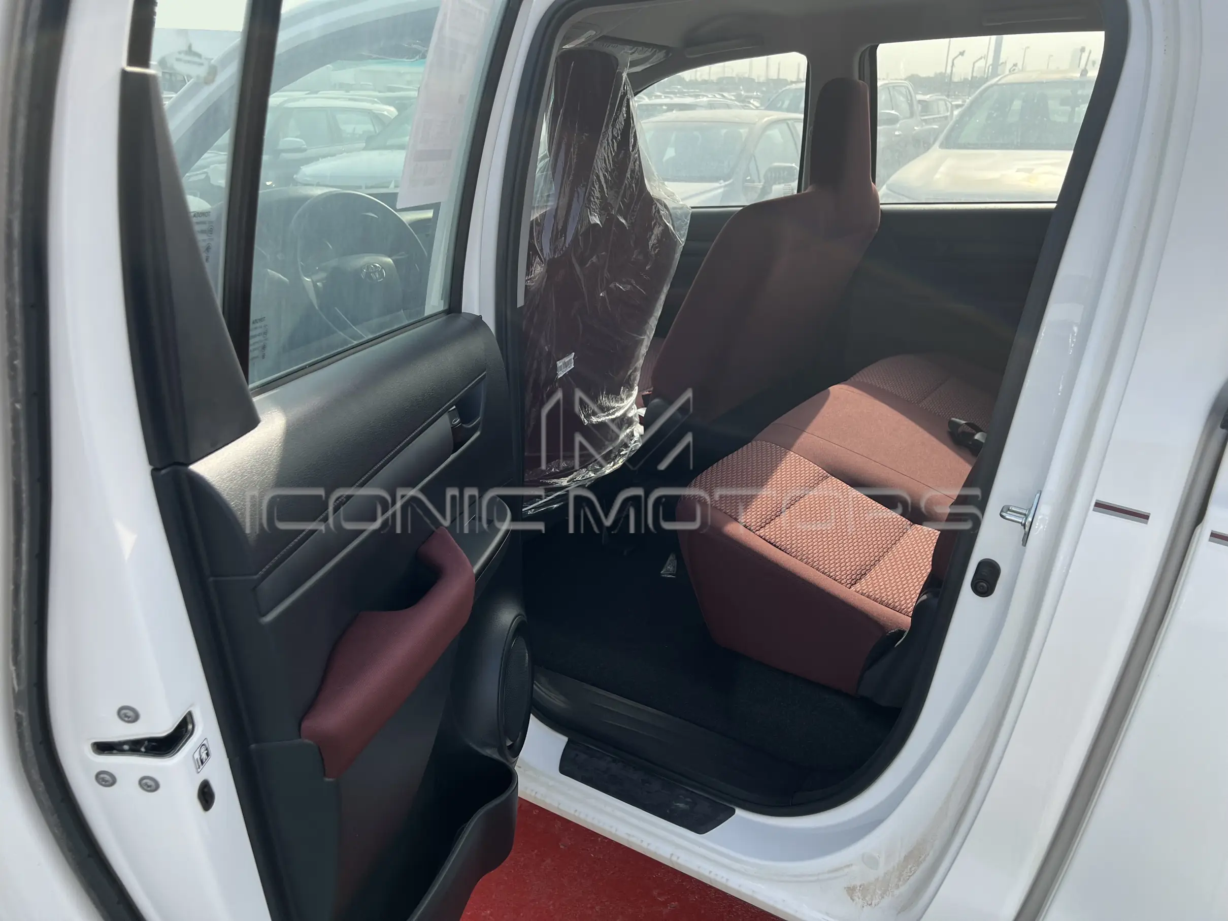 2022 Toyota Hilux 2.7L 4X2 Double Cabin Petrol M/T