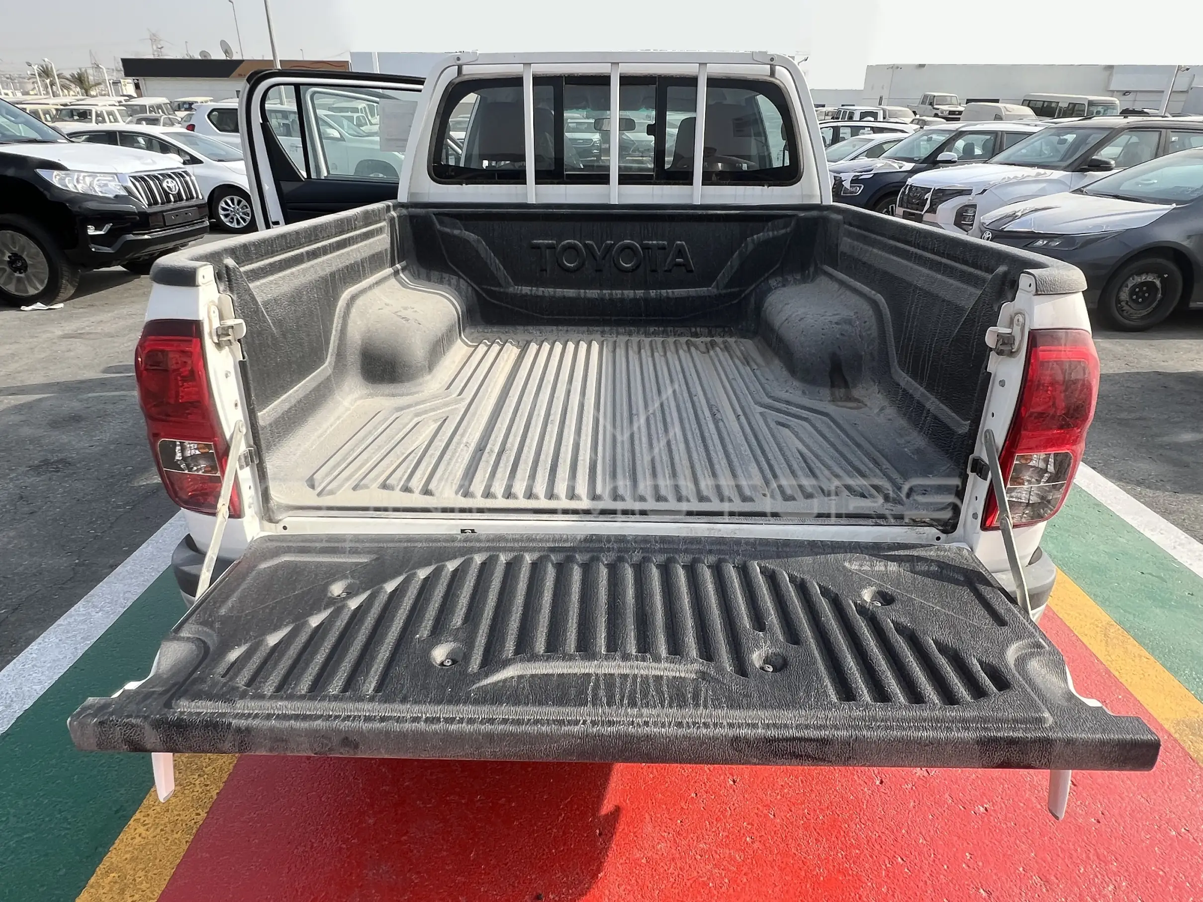 2022 Toyota Hilux 2.7L 4X2 Double Cabin Petrol M/T