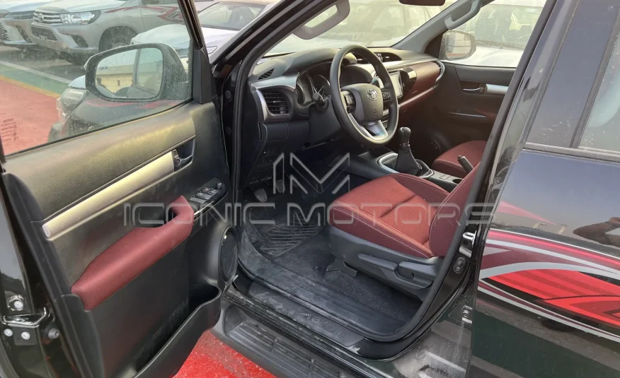2023 Toyota Hilux 2.8L 4X4 DOUBLE CABIN DIESEL AUTOMATIC SR5
