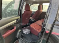 2023 Toyota Hilux 2.8L 4X4 DOUBLE CABIN DIESEL AUTOMATIC SR5