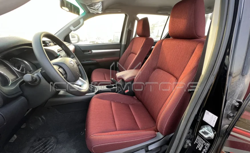2023 Toyota Hilux 2.8L 4X4 DOUBLE CABIN DIESEL AUTOMATIC SR5