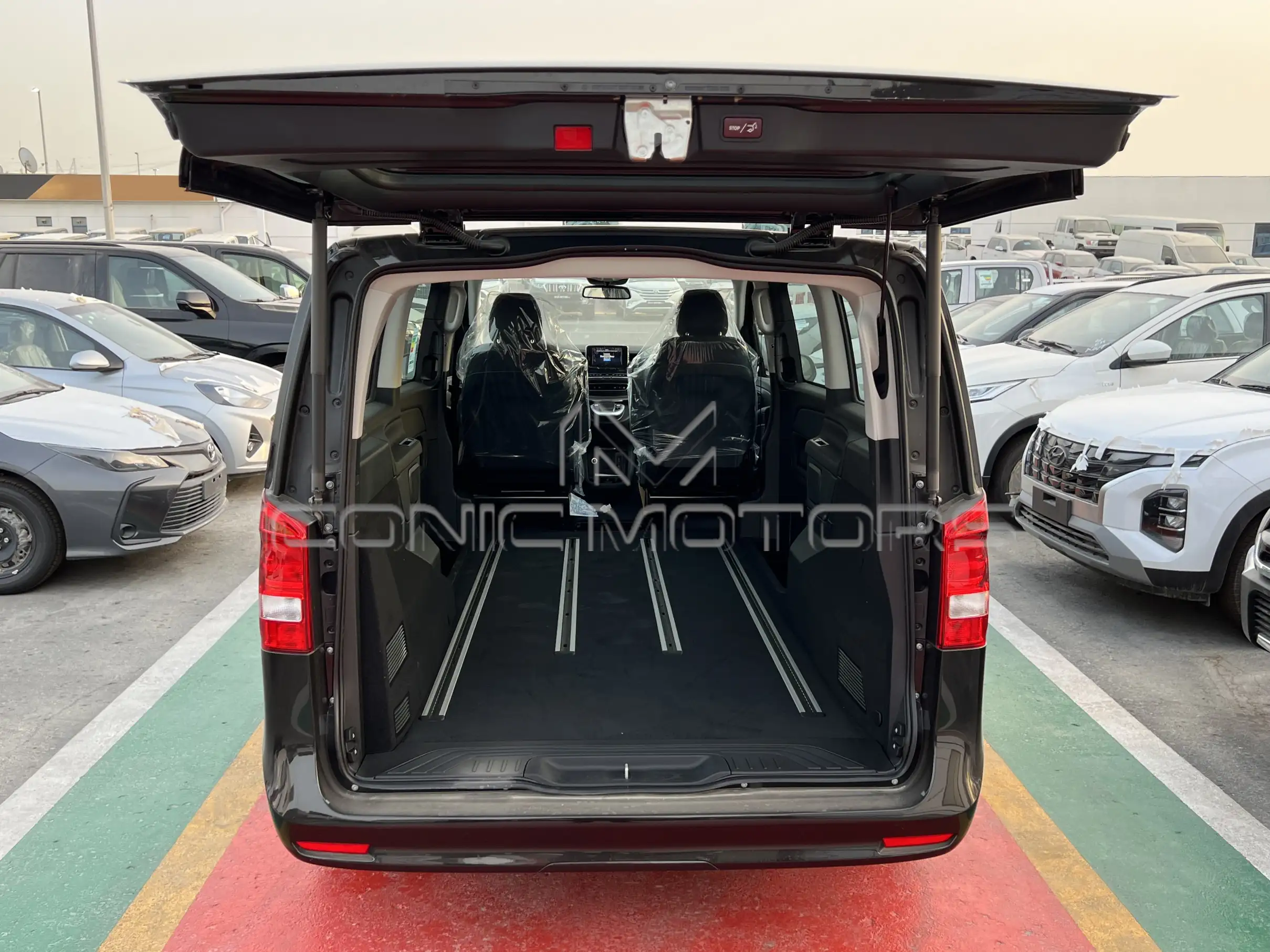 2024 Mercedes Benz V250 2.0L