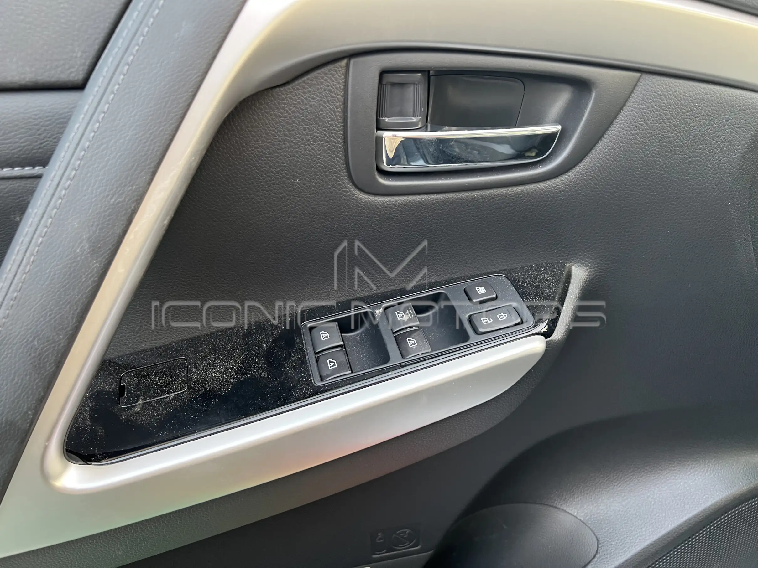 2022 MITSUBISHI PAJERO SPORT 2.4L DIESEL FULL OPTION