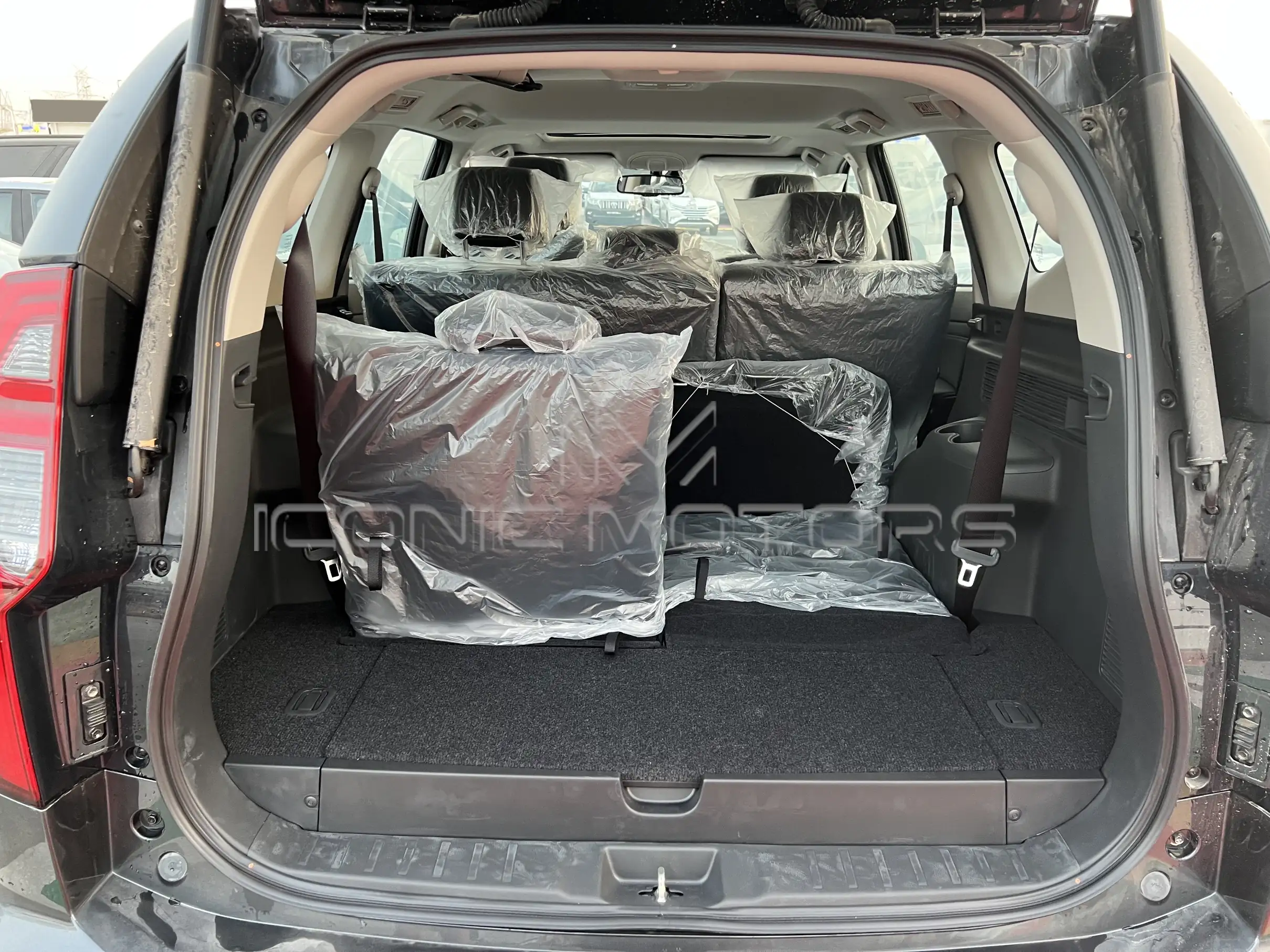2022 MITSUBISHI PAJERO SPORT 2.4L DIESEL FULL OPTION