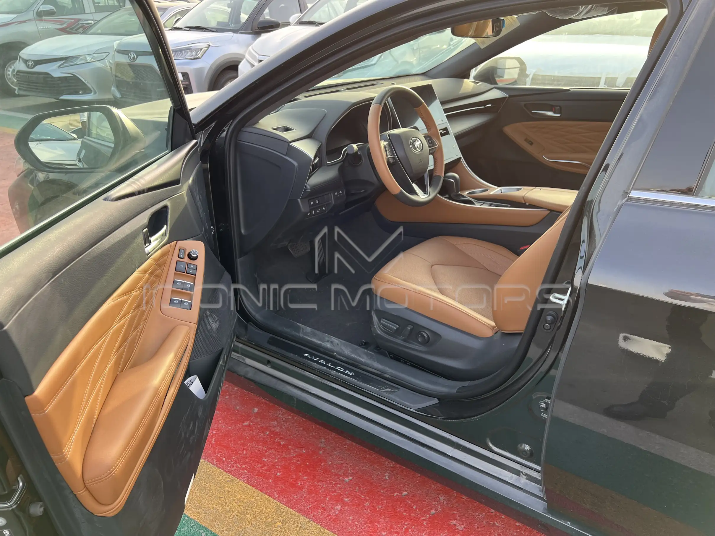 2022 TOYOTA AVALON 2.5L XLE HYBRID