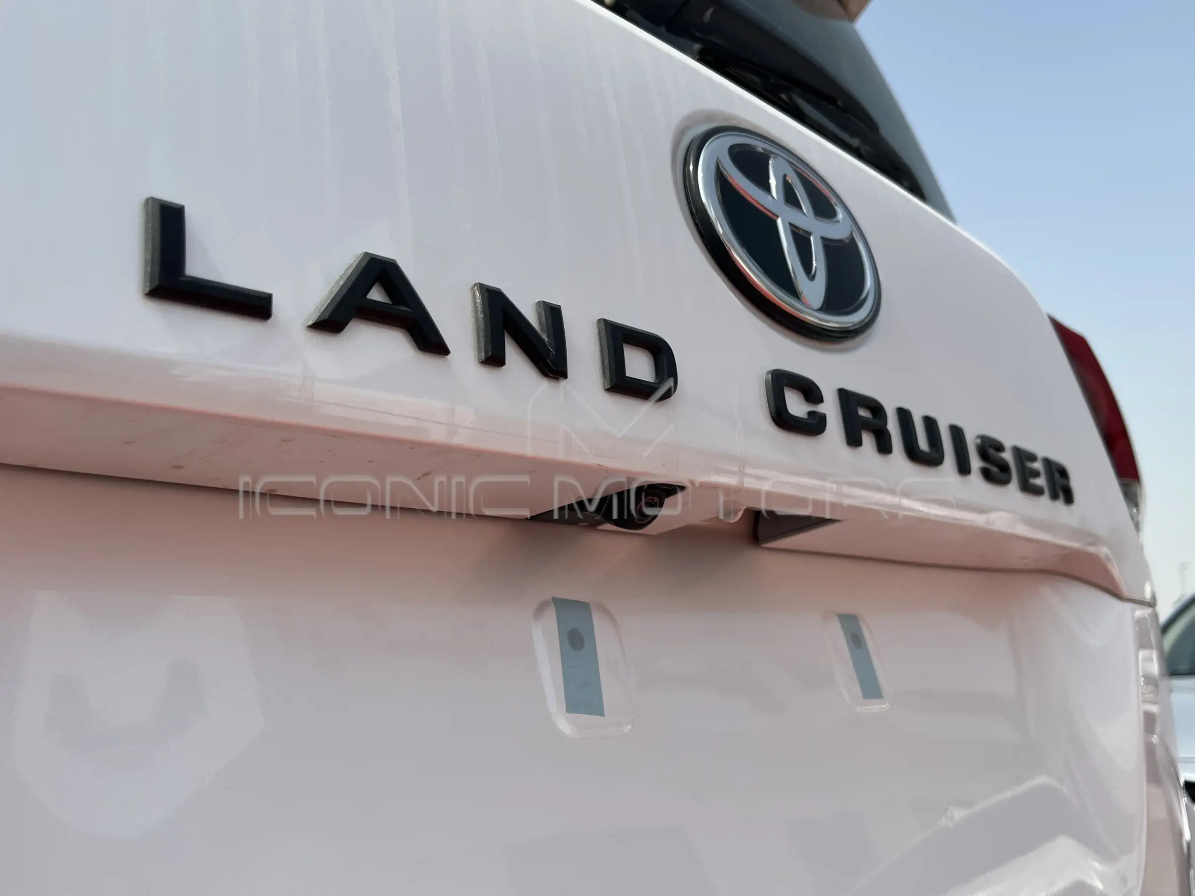 2023 Toyota Land Cruiser 3.3L GR Sport Diesel Twin Turbo