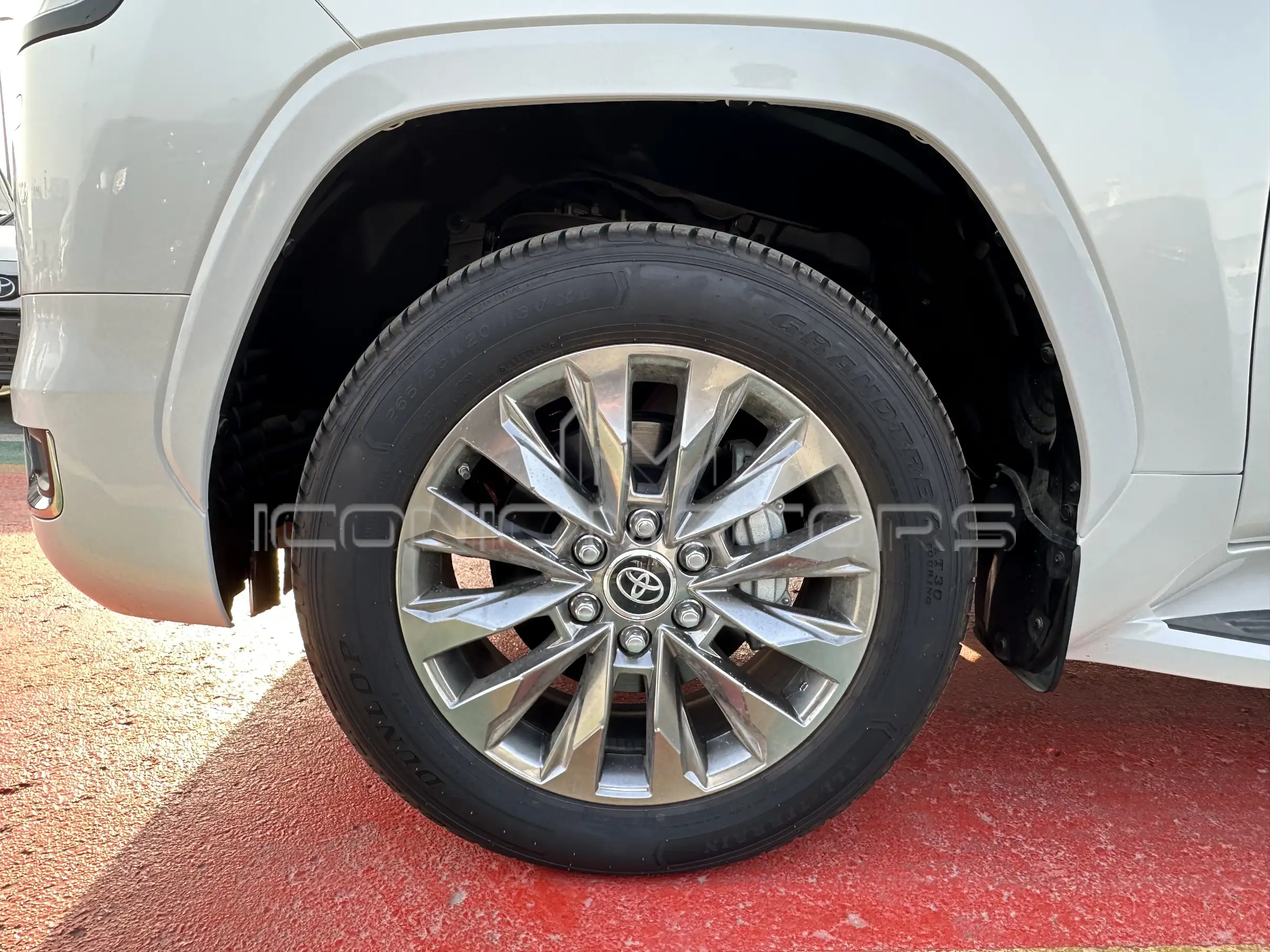 2023 Toyota Land Cruiser 3.3L VXR Diesel Twin Turbo