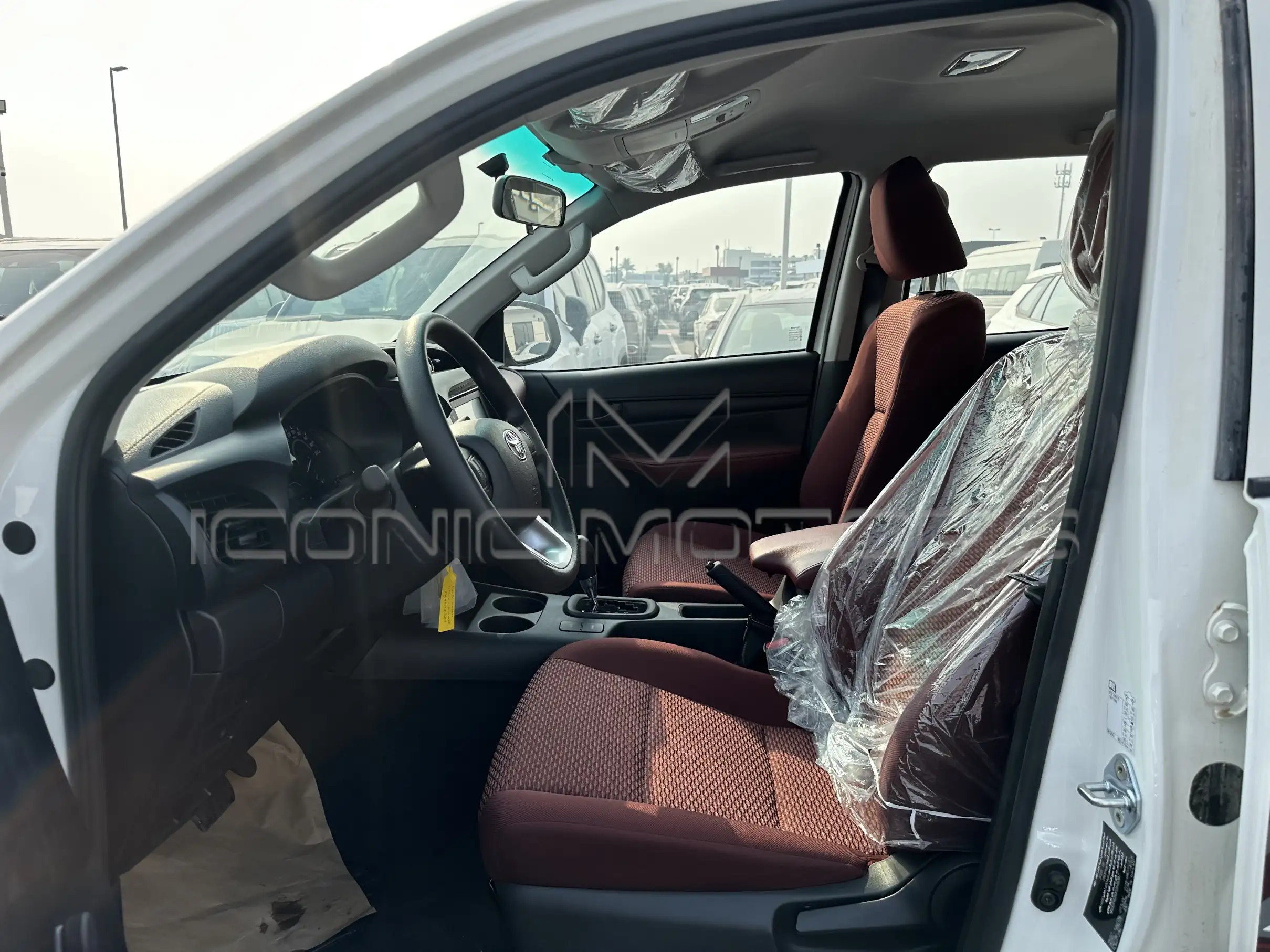 2023 TOYOTA HILUX GL 2.7L 4X4 PETROL A/T DOUBLE CABIN