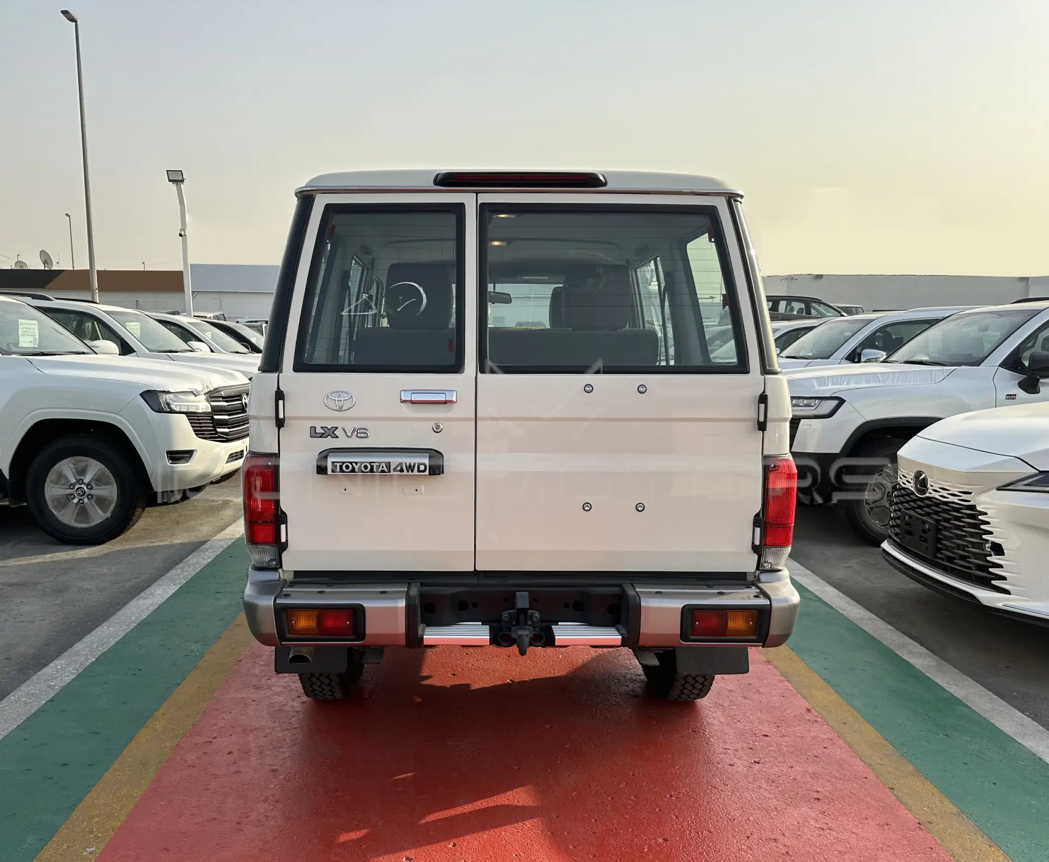 2023 Toyota Land Cruiser Hard Top LC76 Petrol 4.0L 5 DR Basic Option