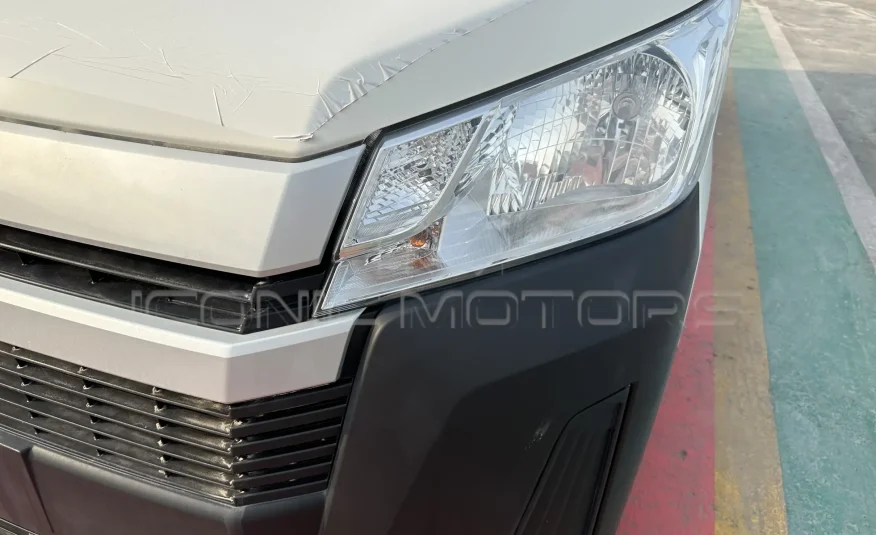 TOYOTA HIACE GL CARGO VAN STD ROOF 3.5L PETROL M/T TH554