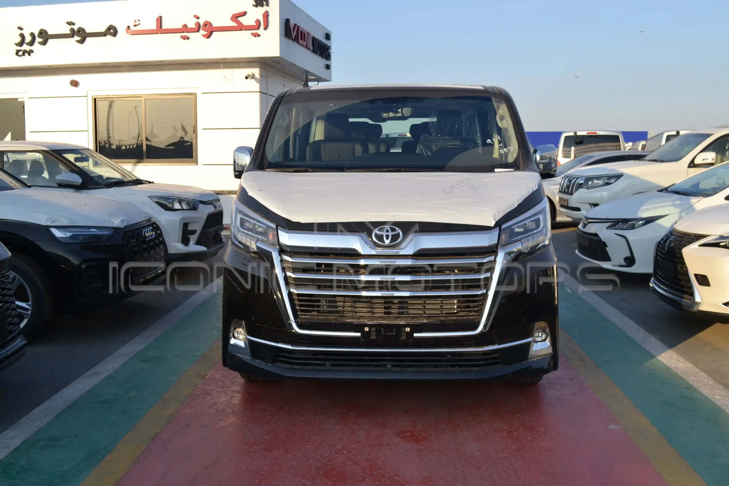 2024 TOYOTA GRANVIA 3.5L PREMIUM TG3081