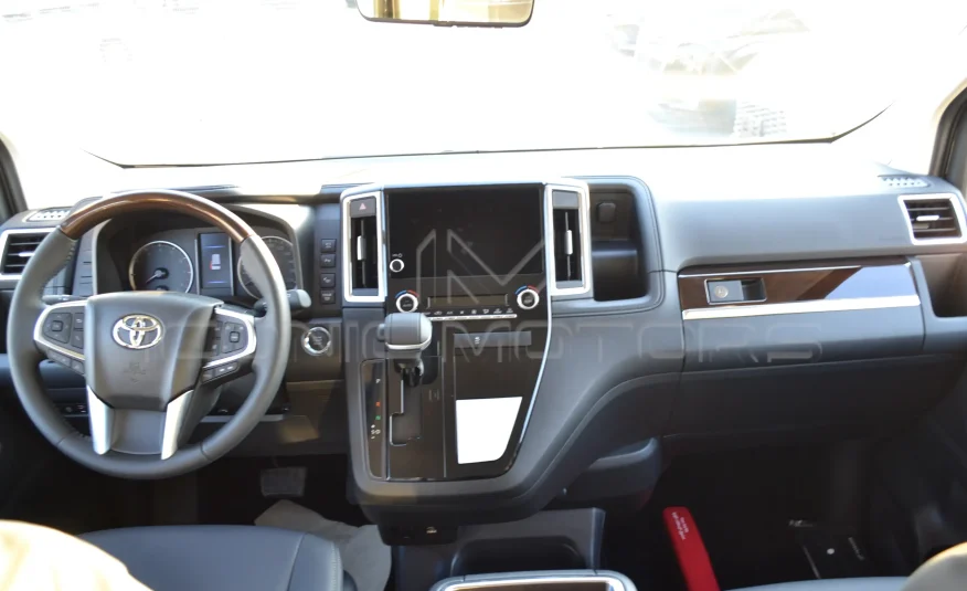 2024 TOYOTA GRANVIA 3.5L PREMIUM TG3081