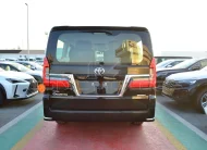 2024 TOYOTA GRANVIA 3.5L PREMIUM TG3081