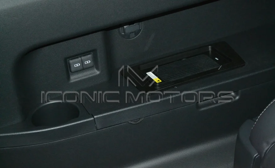2024 TOYOTA GRANVIA 3.5L PREMIUM TG3081