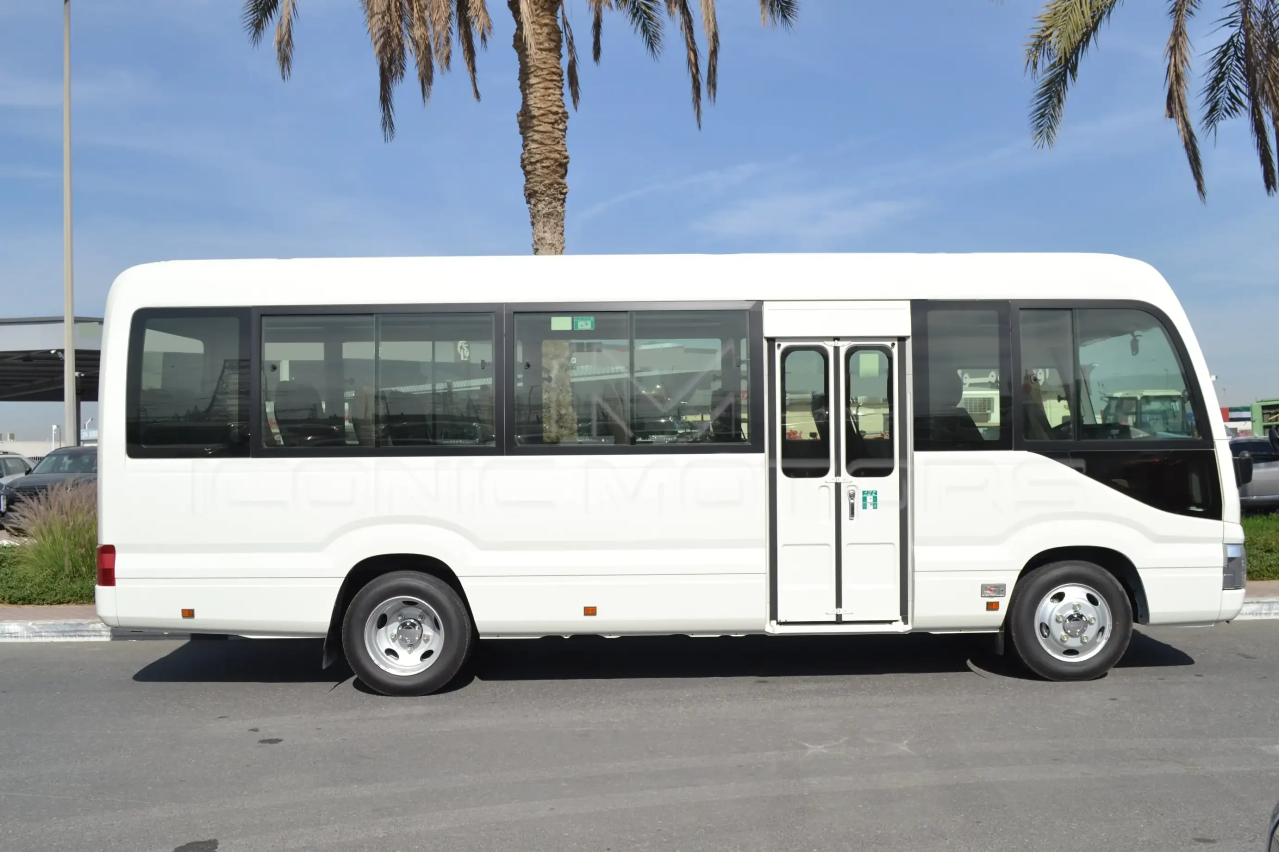 TOYOTA COASTER HI ROOF 4.0L DIESEL 23 SEATER M/T TC5339
