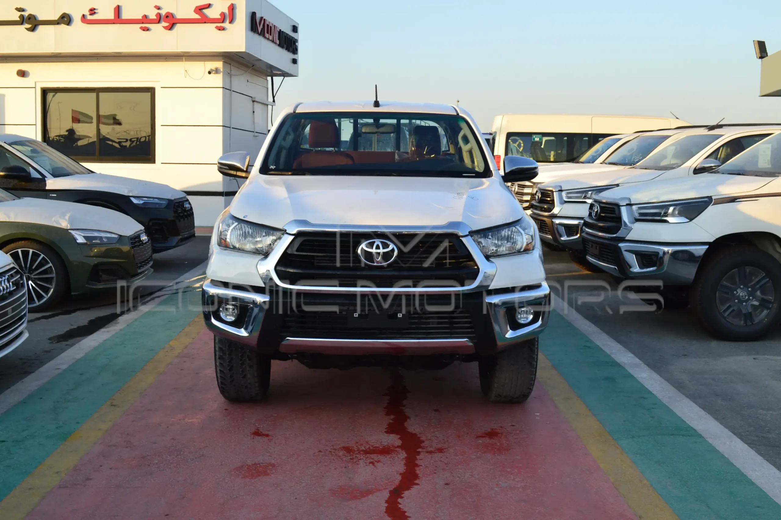 2024 TOYOTA HILUX 2.4L DIESEL A/T 4X4 DLX