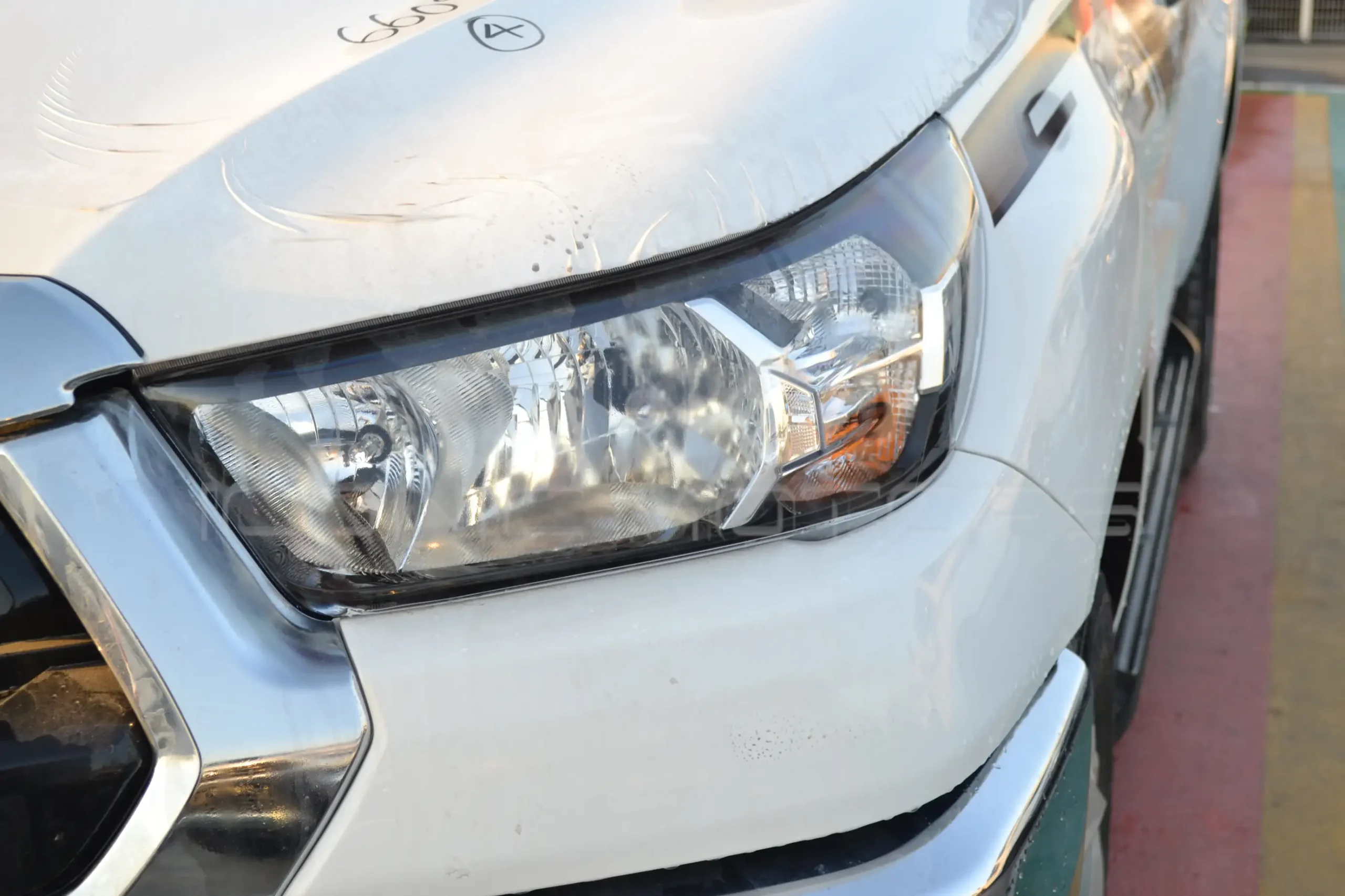 2024 TOYOTA HILUX 2.4L DIESEL A/T 4X4 DLX