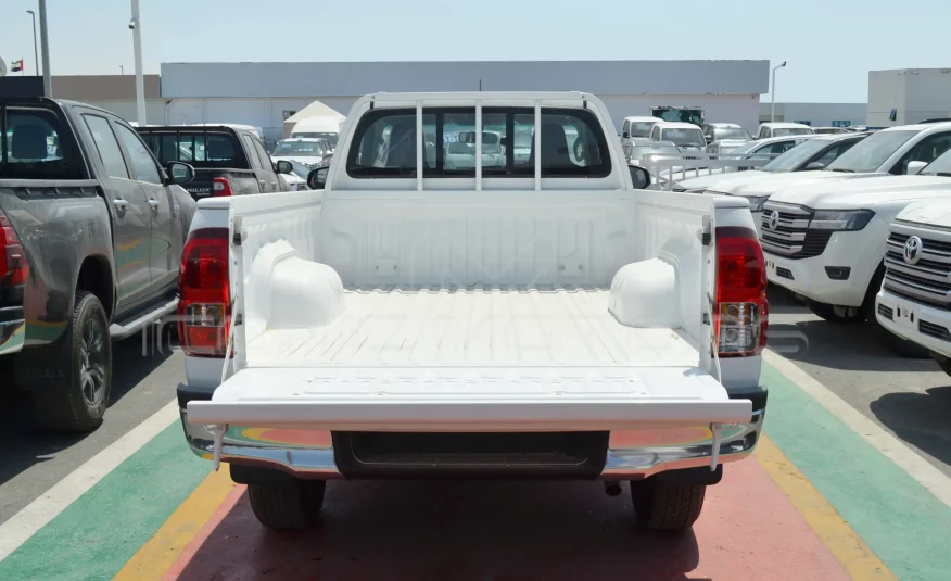 2024 TOYOTA HILUX GLX SINGLE CABIN 2.7L 4X4 M/T