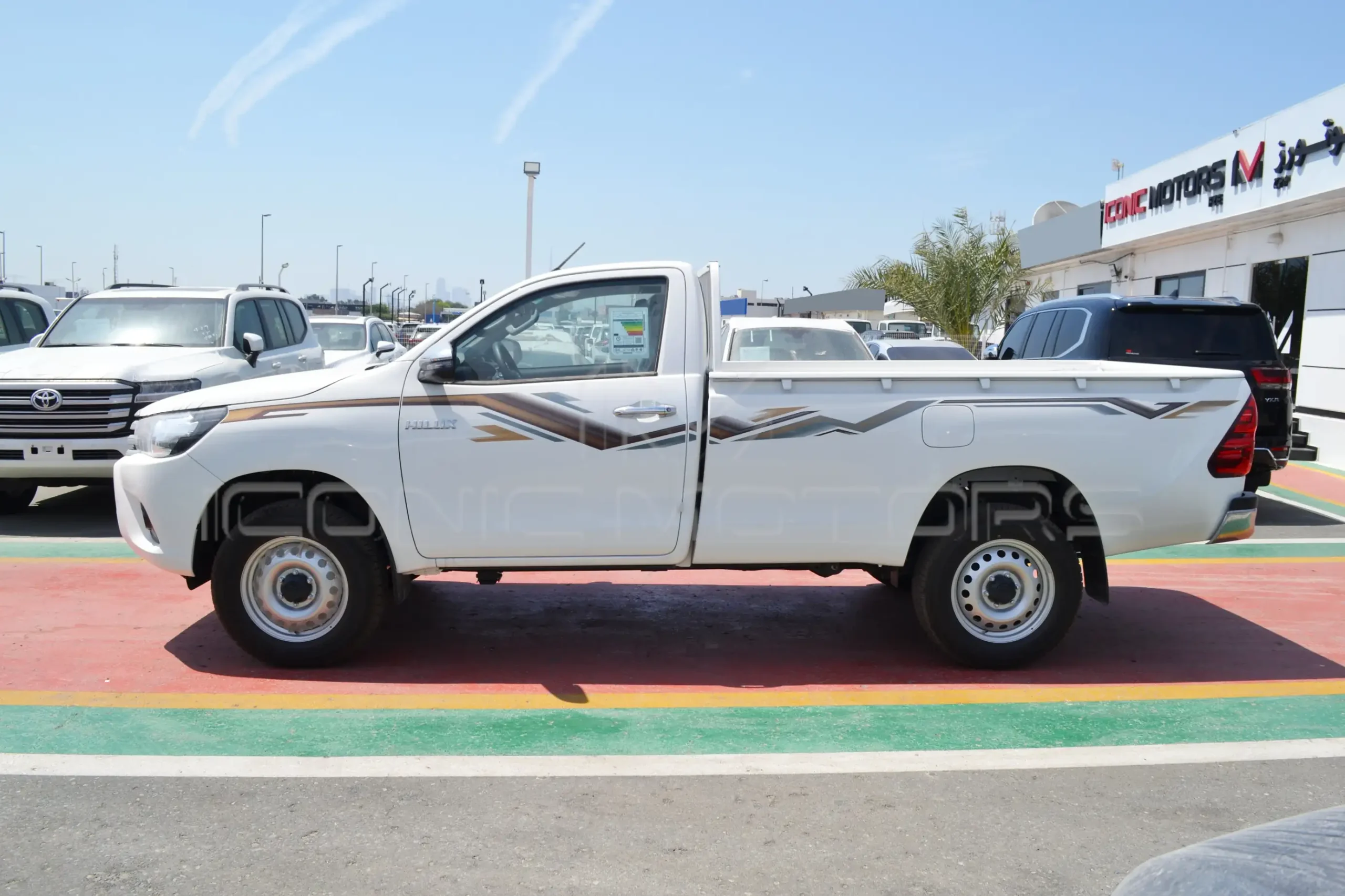 2024 TOYOTA HILUX GLX SINGLE CABIN 2.7L 4X4 M/T