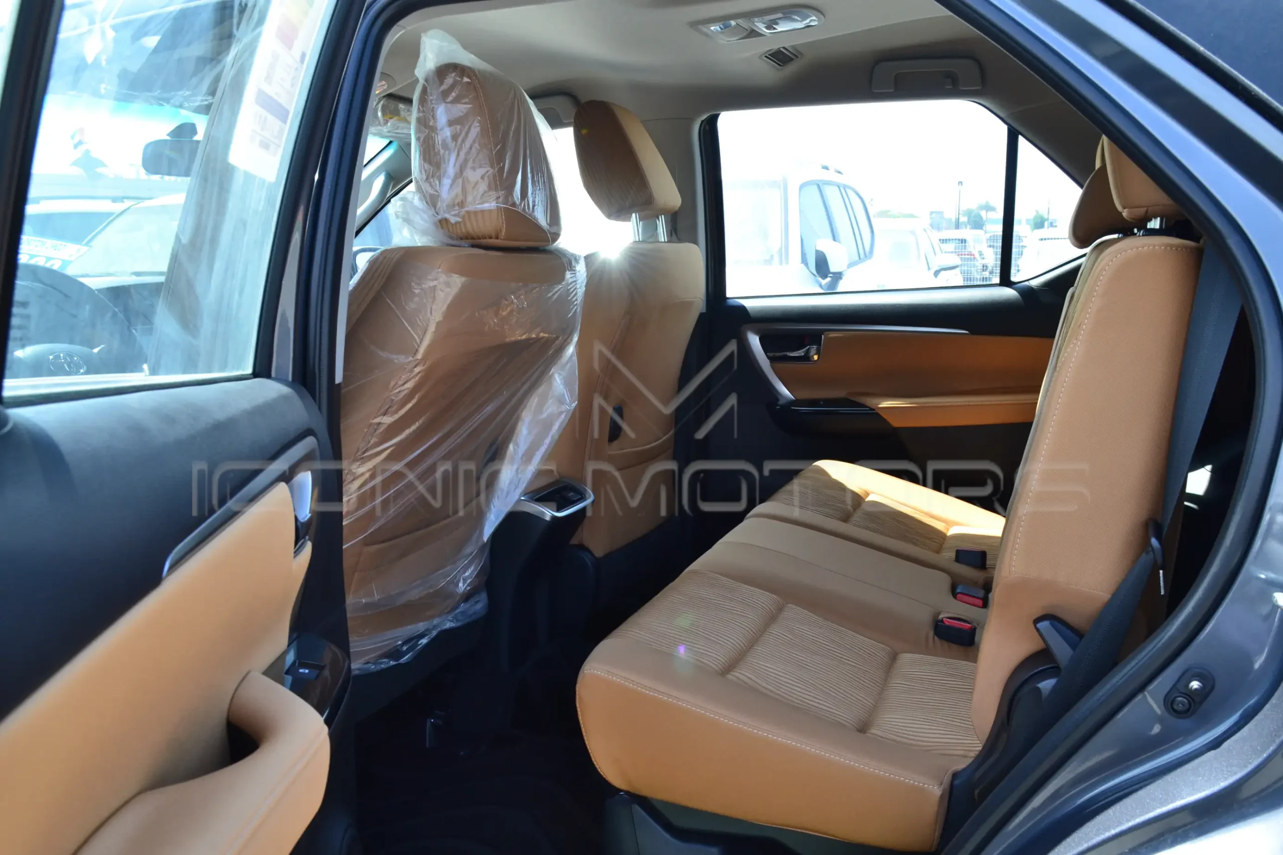 2024 TOYOTA FORTUNER 4.0L GXR PETROL