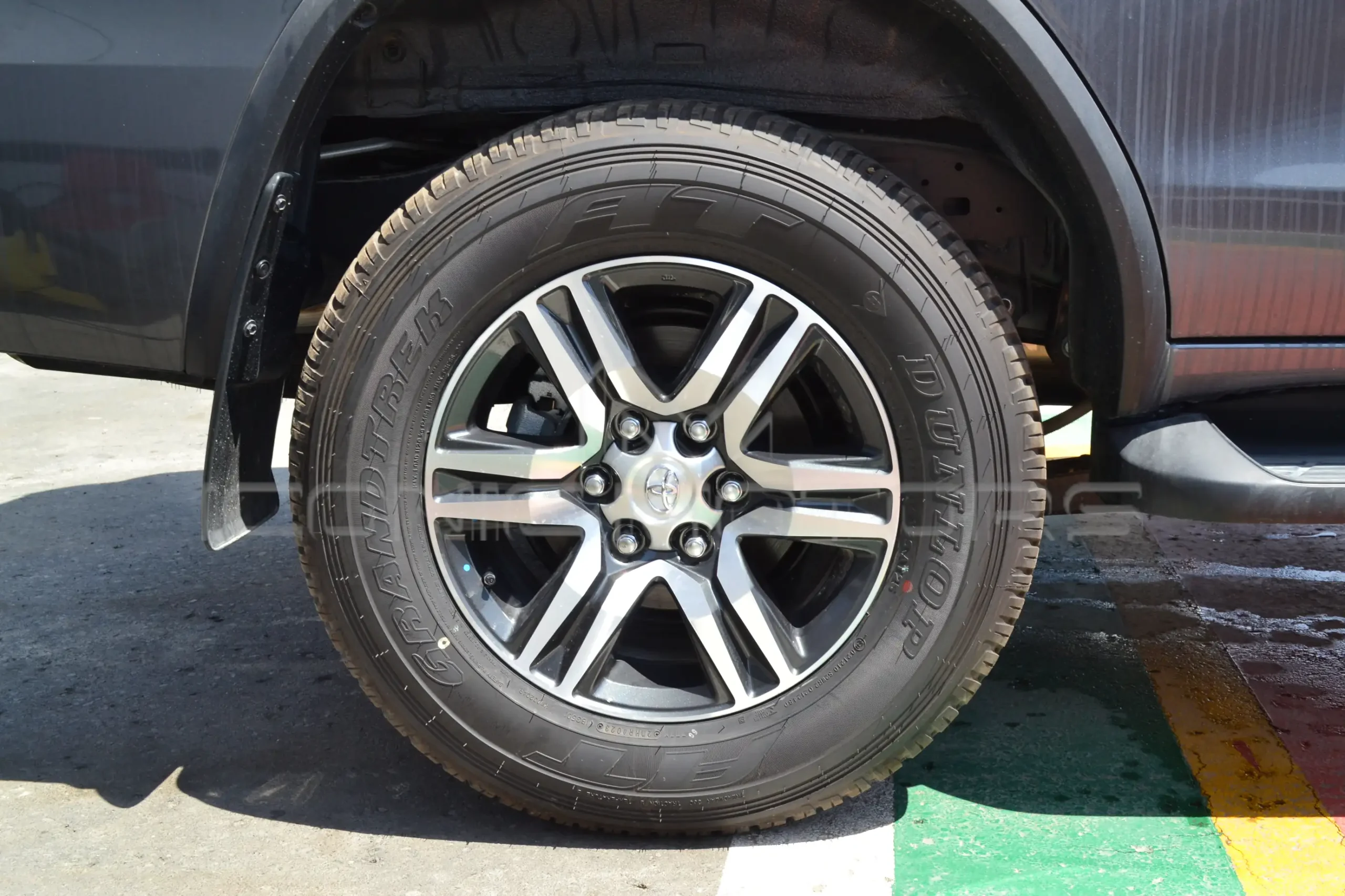 2024 TOYOTA FORTUNER 4.0L GXR PETROL