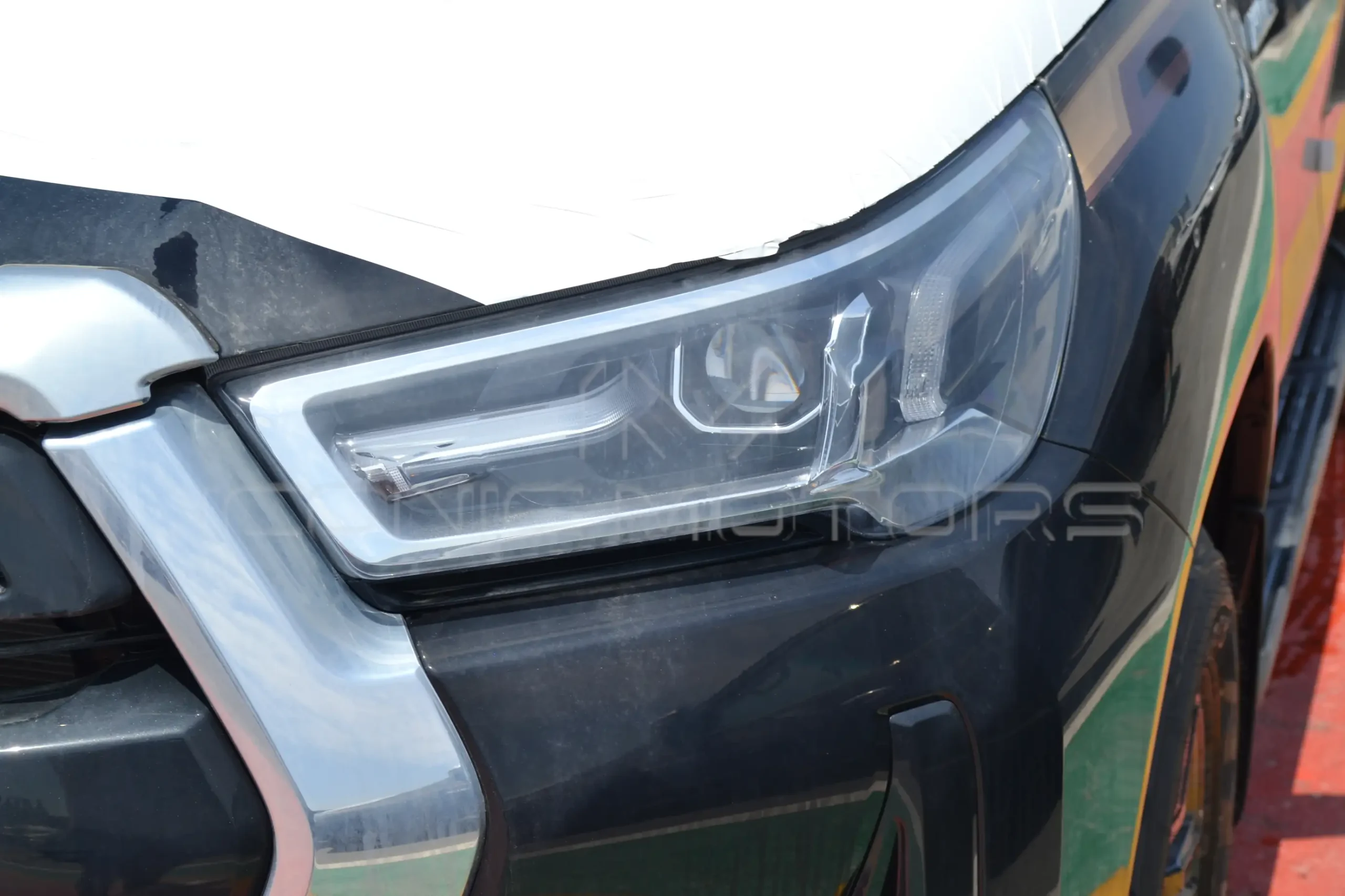 2024 TOYOTA HILUX DOUBLE CABIN 2.7L GLS M/T PETROL 4X4 SR5