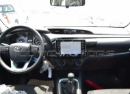 2024 TOYOTA HILUX DOUBLE CABIN 2.7L GLS M/T PETROL 4X4 SR5
