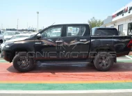 2024 TOYOTA HILUX DOUBLE CABIN 2.7L GLS M/T PETROL 4X4 SR5