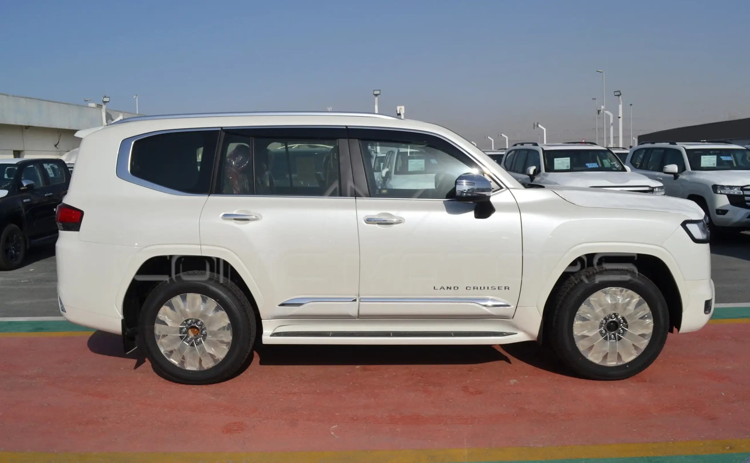 2024 TOYOTA LAND CRUISER 3.5L VXR YLC24