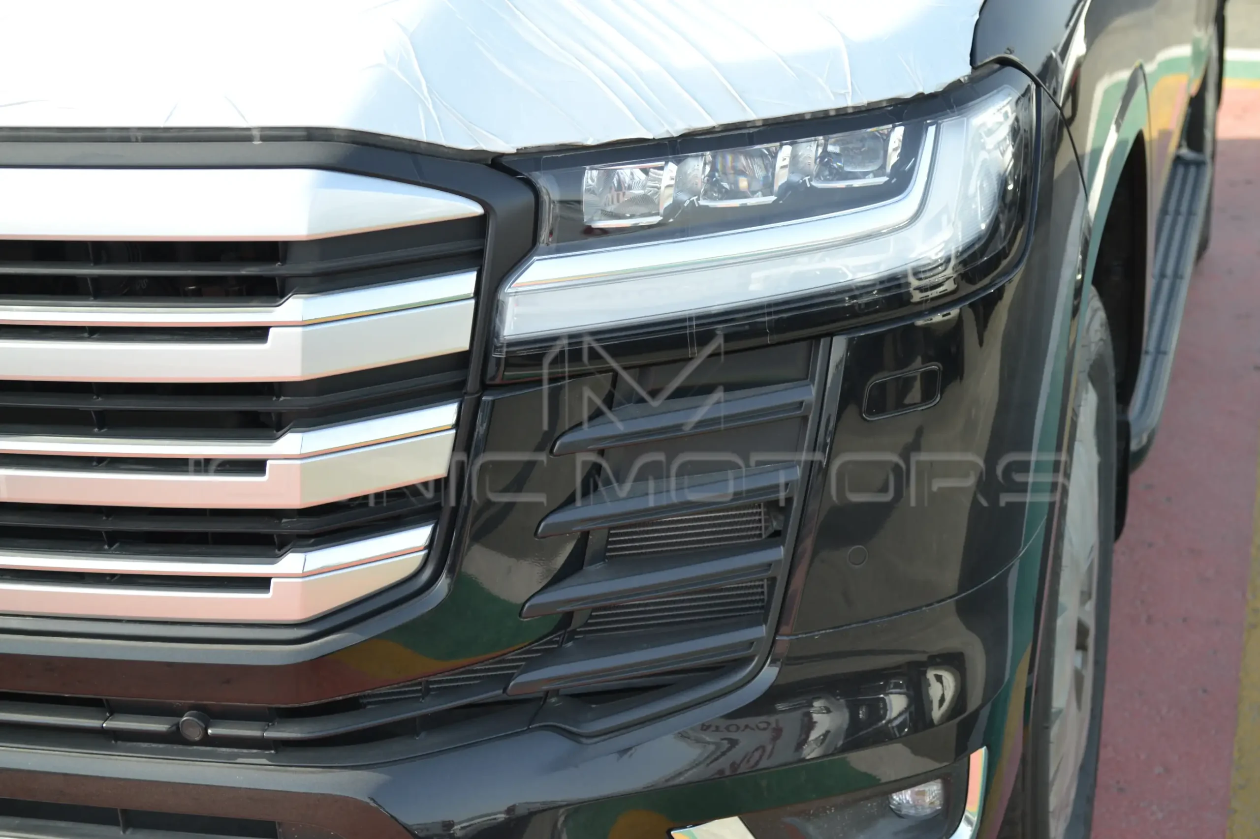 2024 TOYOTA LAND CRUISER 3.3L VXR DIESEL TWIN TURBO LCPS324