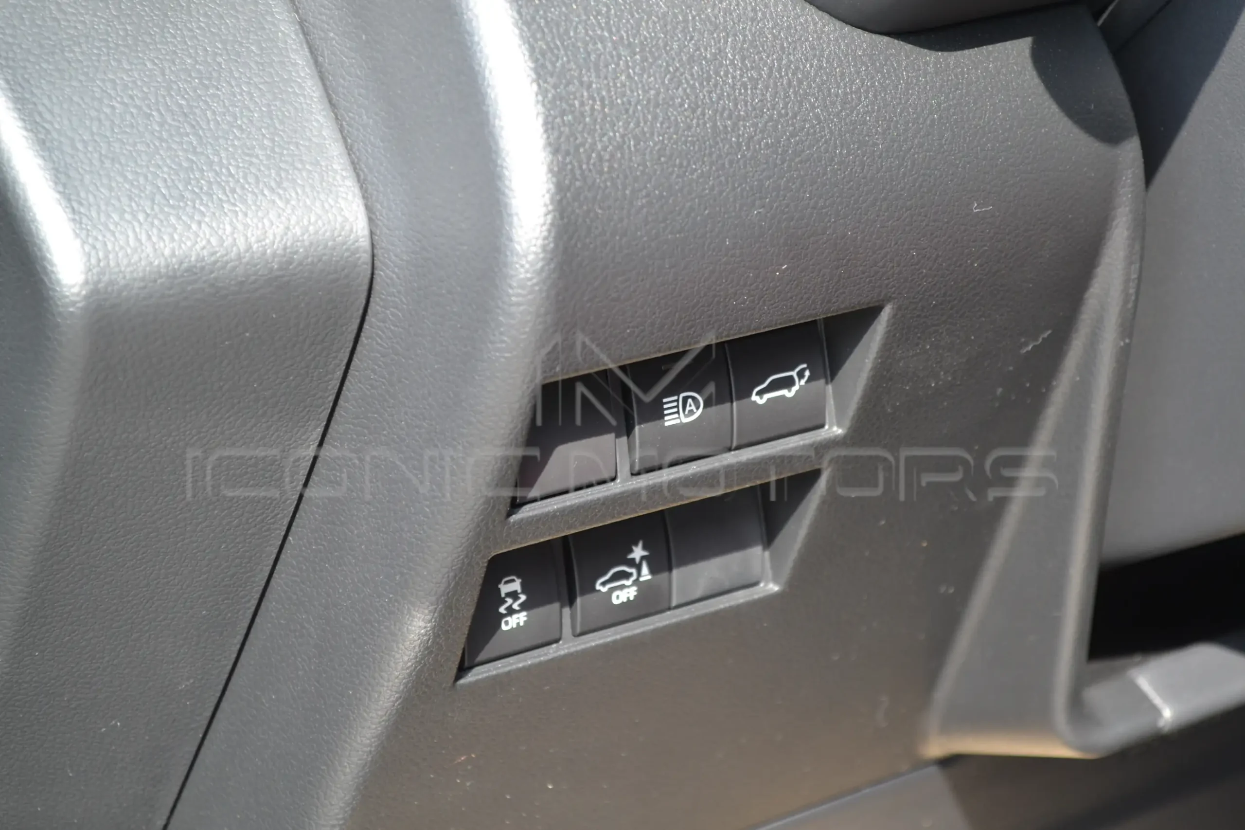 2024 TOYOTA LAND CRUISER 3.3L VXR DIESEL TWIN TURBO, RADAR
