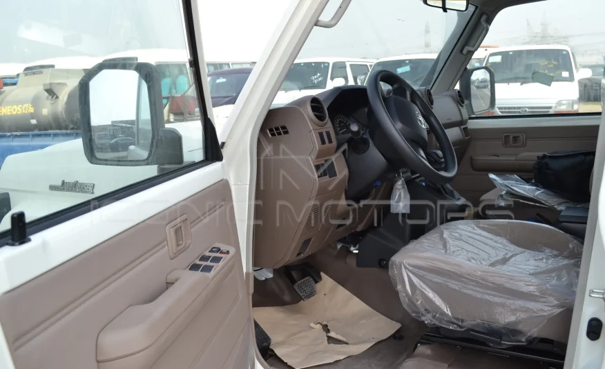 2024 TOYOTA LC79 PICK UP DC DIESEL 2.8L LX A/T