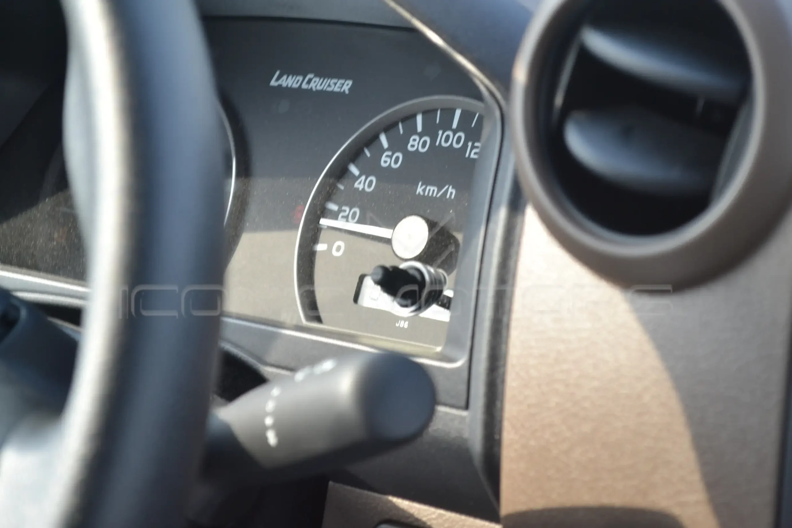 2024 TOYOTA LC79 PICK UP DC DIESEL 2.8L LX A/T