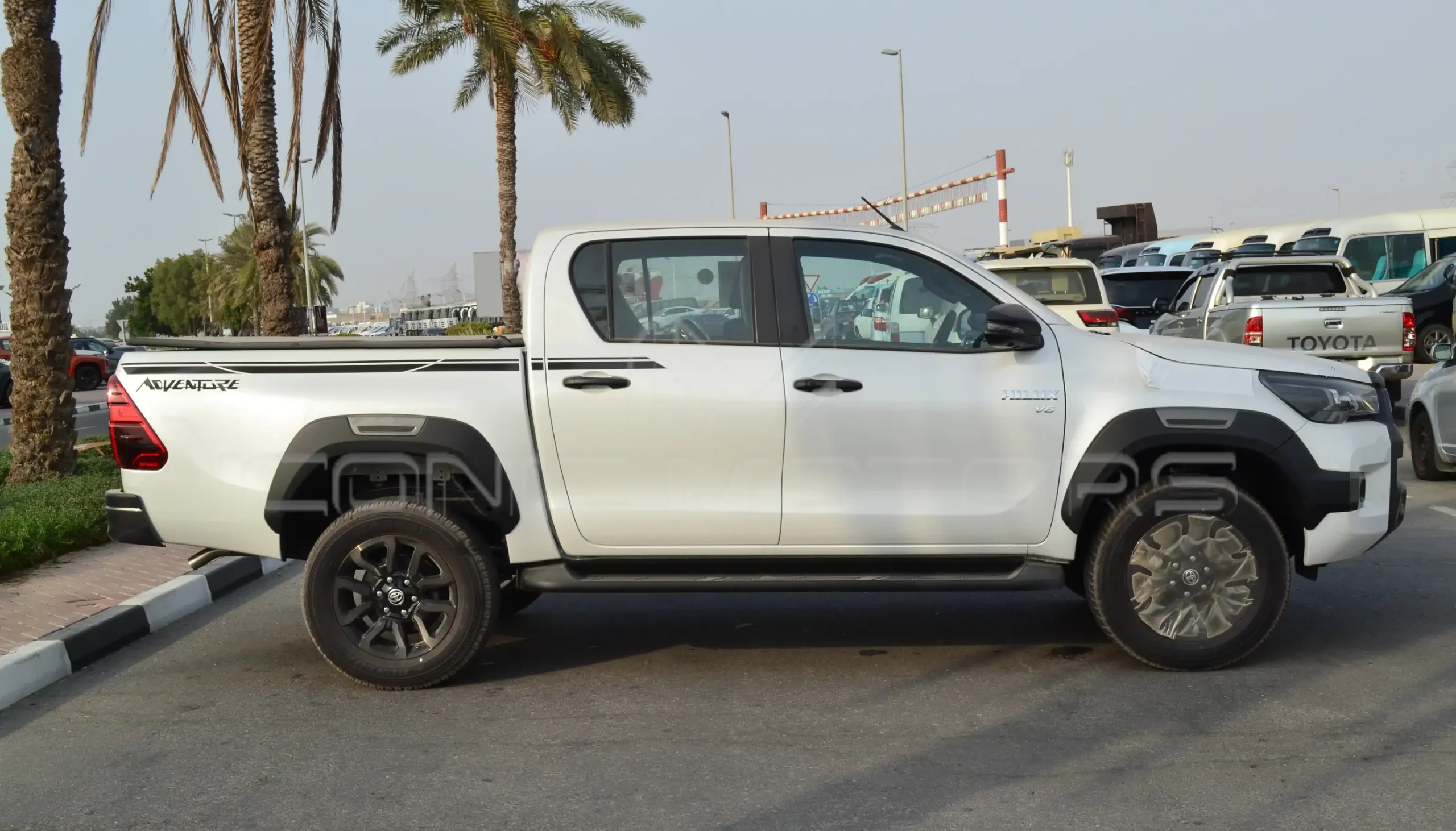 2024 TOYOTA HILUX DC 4X4 ADVENTURE 4.0L  A/T PETROL