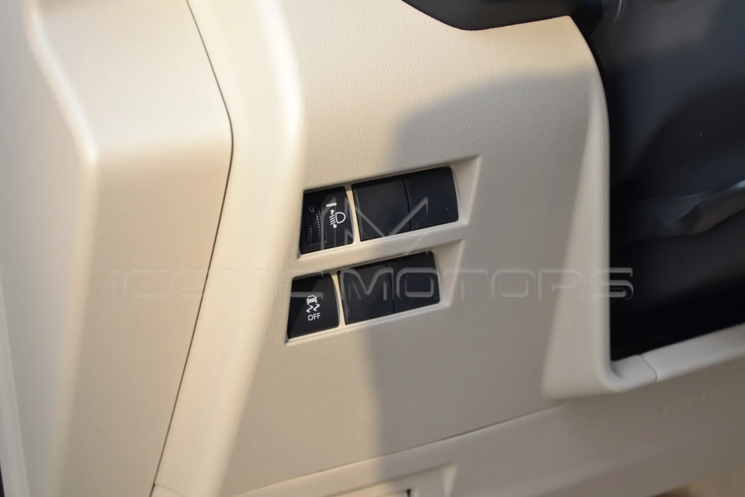 2024 TOYOTA LAND CRUISER 3.3L EXR DIESEL