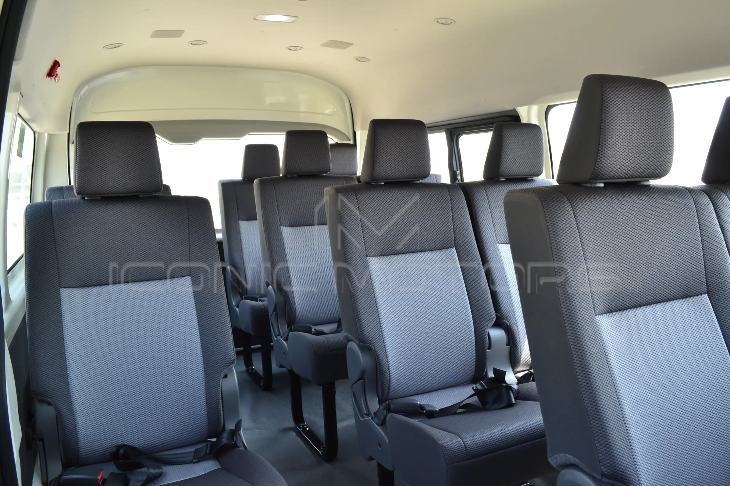 2025 TOYOTA HIACE 13ST HIGH ROOF 2.8L DIESEL,M/T