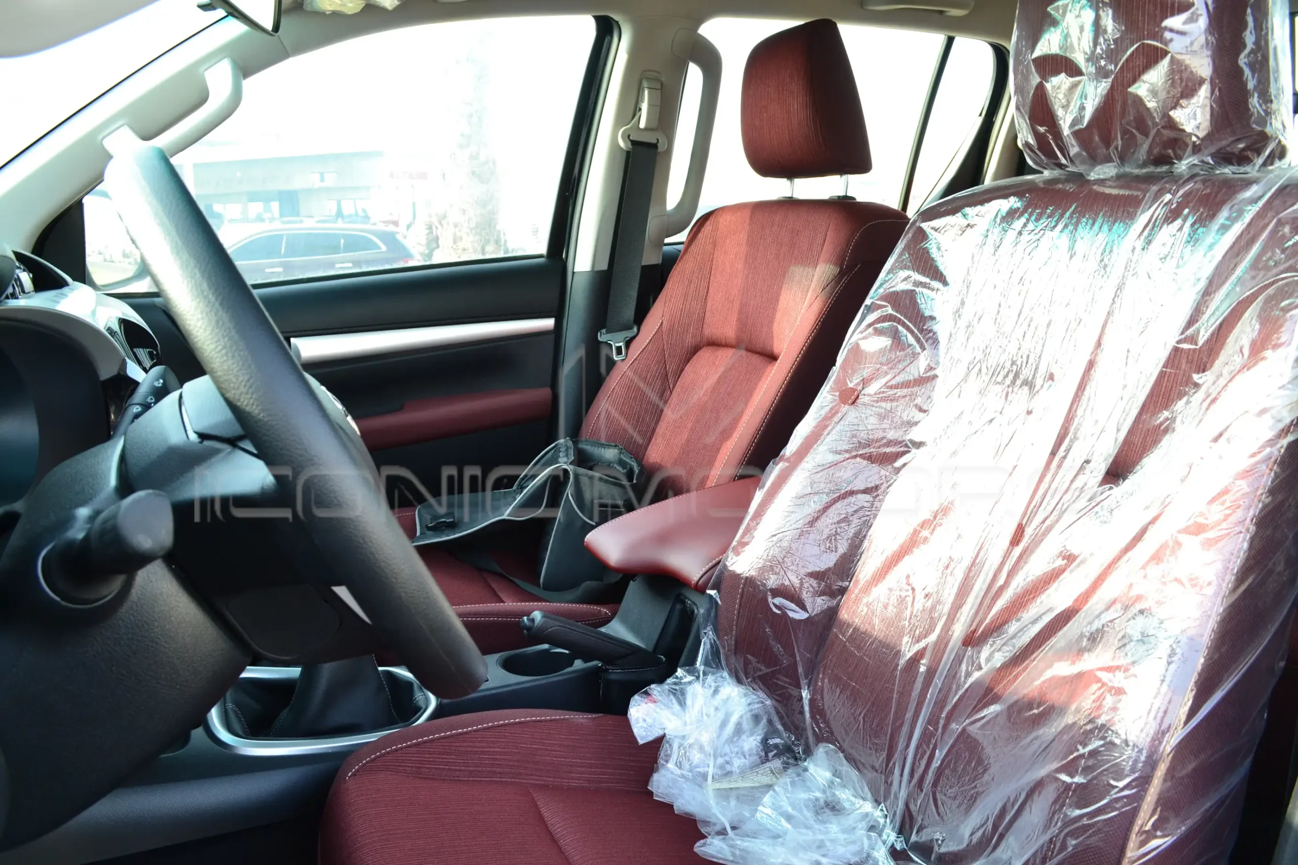 2024 TOYOTA HILUX DC 2.8L M/T 4X4 DIESEL