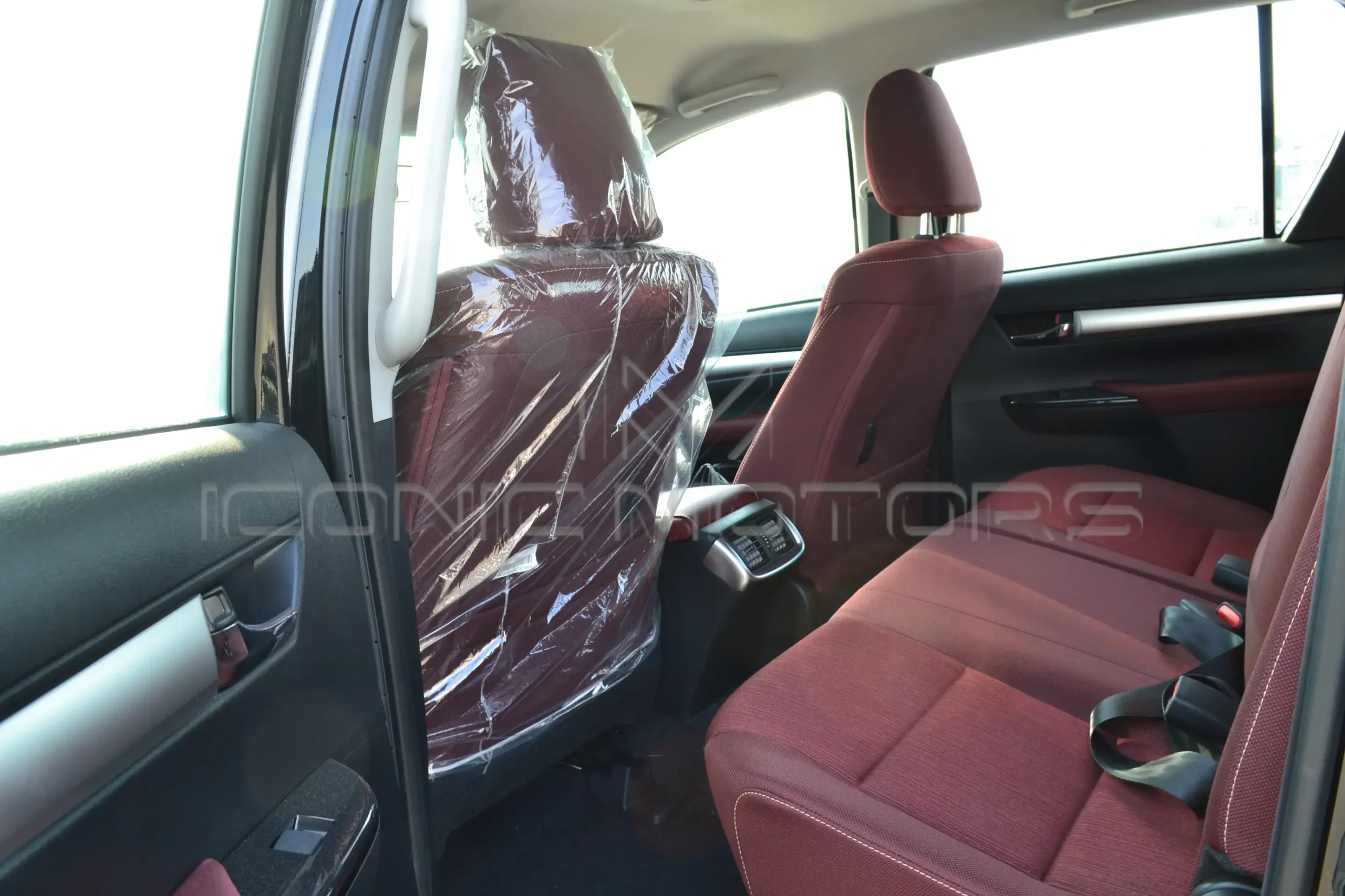2024 TOYOTA HILUX DC 2.8L M/T 4X4 DIESEL