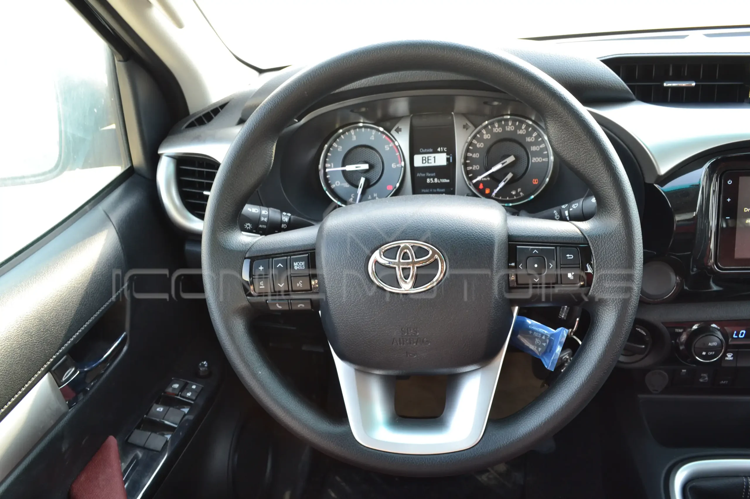 2024 TOYOTA HILUX DC 2.8L M/T 4X4 DIESEL