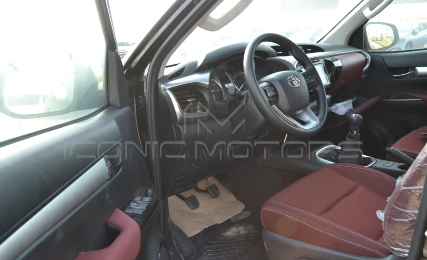 2024 TOYOTA HILUX DC 2.8L M/T 4X4 DIESEL