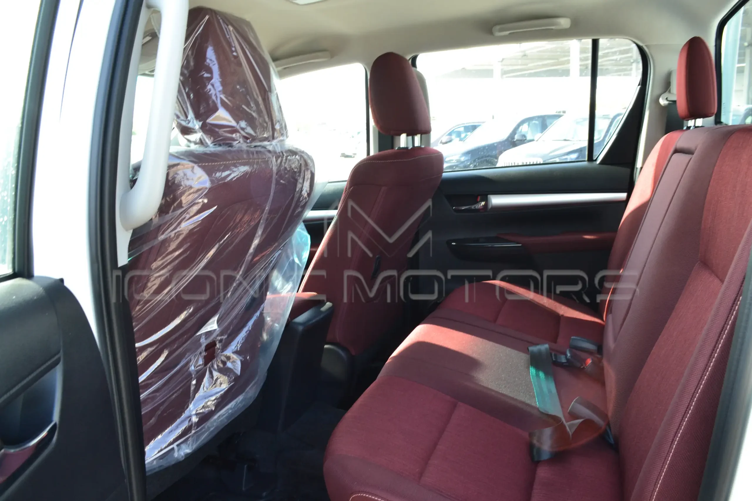2025 TOYOTA HILUX DC 2.7L GLX M/T 4X4 PETROL