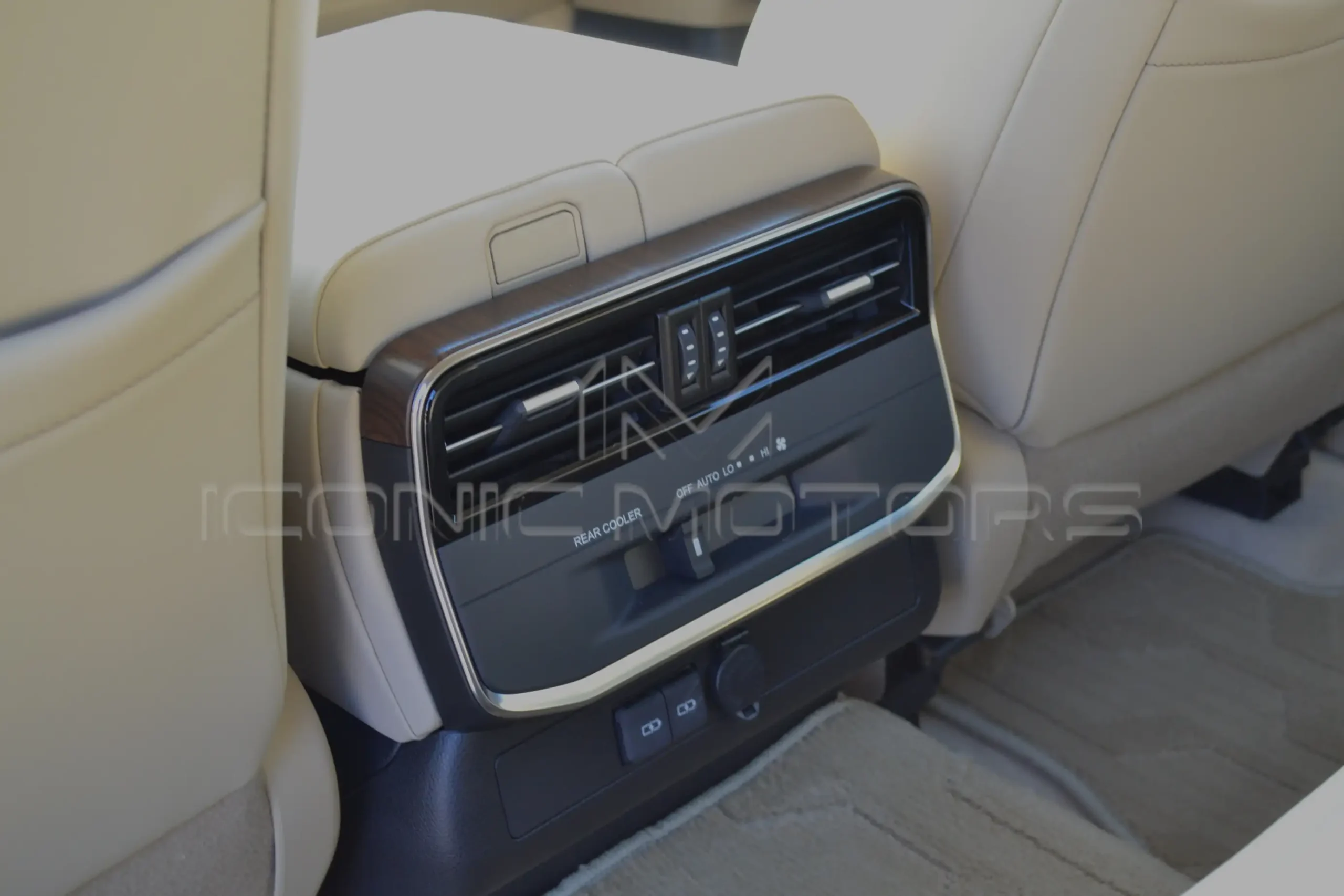 2024 TOYOTA LAND CRUISER GXR 3.5L PETROL TWIN TURBO