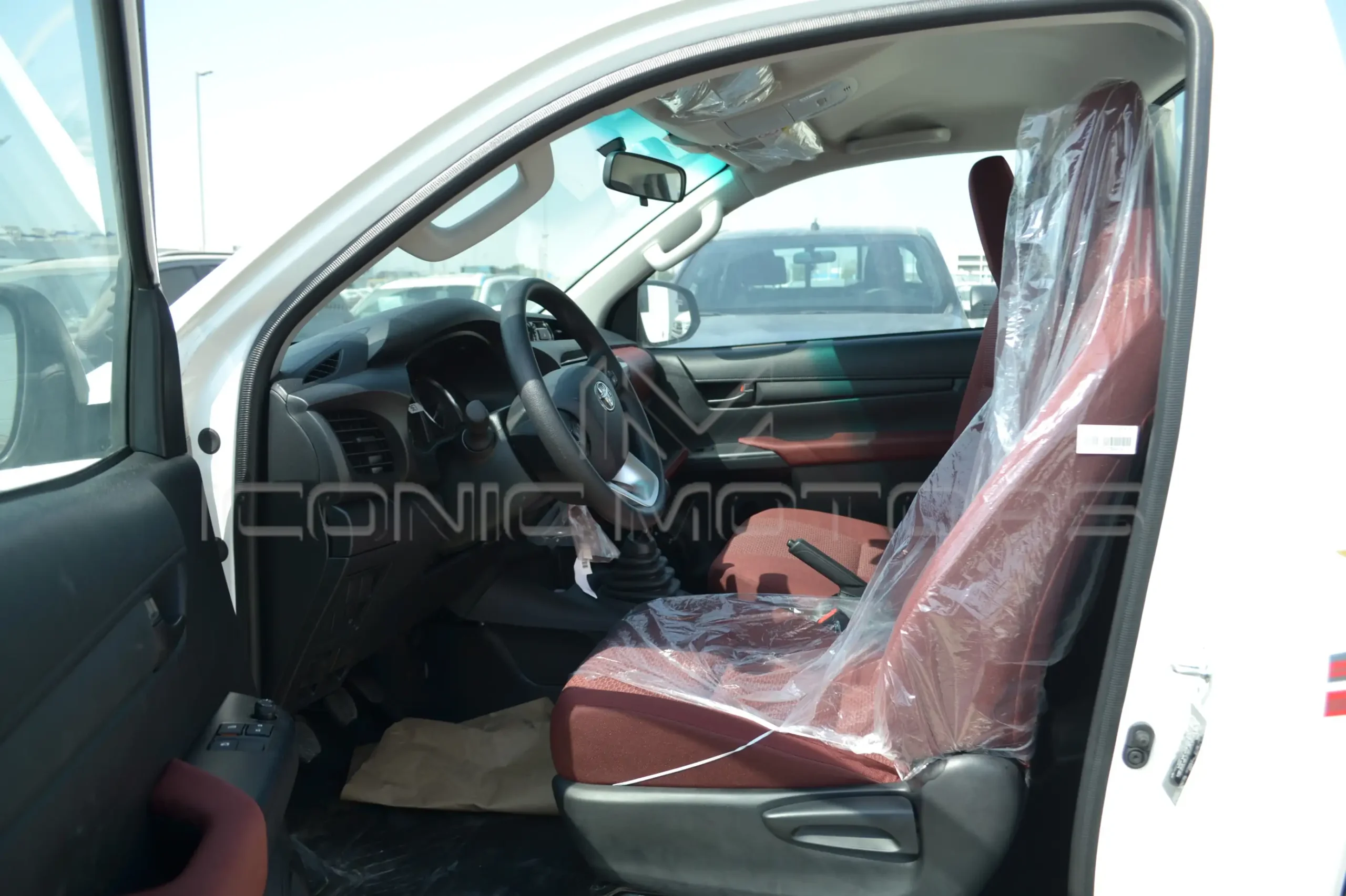 2025 Toyota Hilux 2.7L GLX Petrol M/T Single Cabin THXSC25